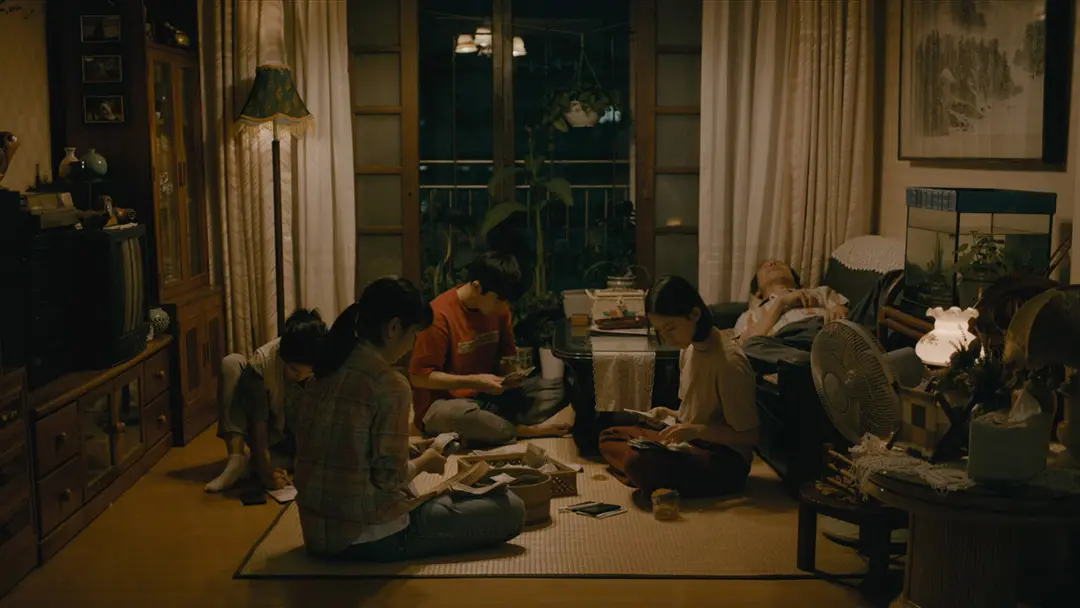 فیلم House of Hummingbird