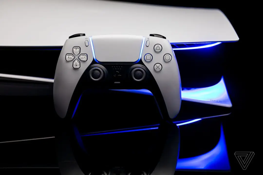 2020-11-playstation5-horizonal