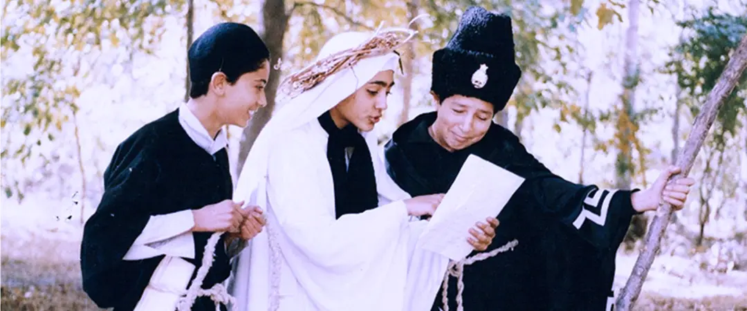 گلشیفته فراهانی و مهرداد سیه چشمان در نمایی از فیلم درخت گلابی