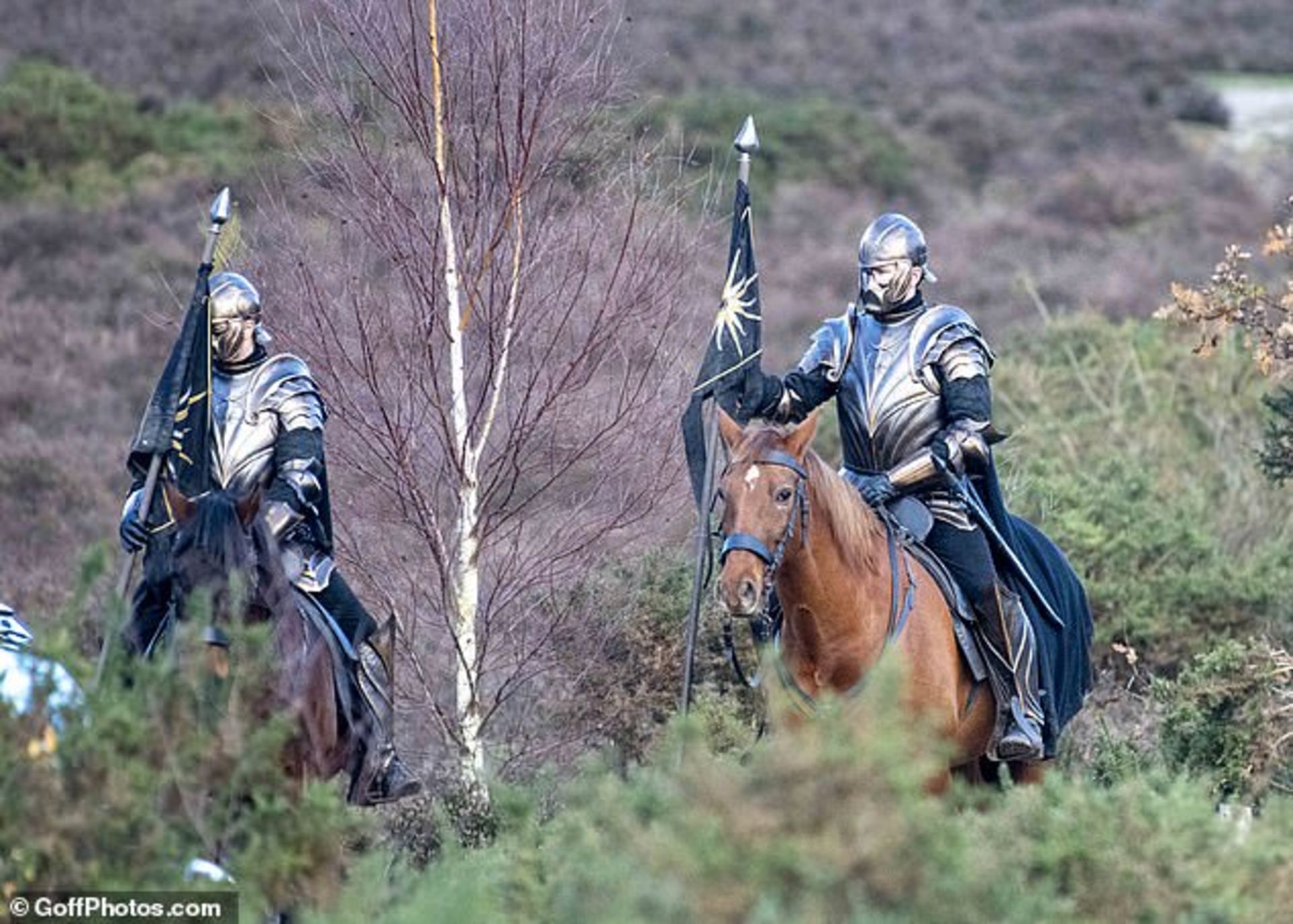 2020-11-the-witcher-season-2-set-photos-geralt-04