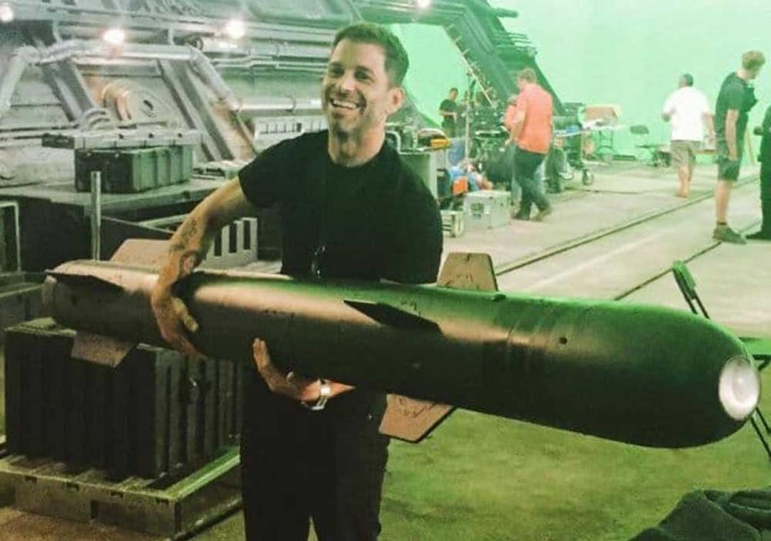 2020-11-zack-snyder-justice-league-2021