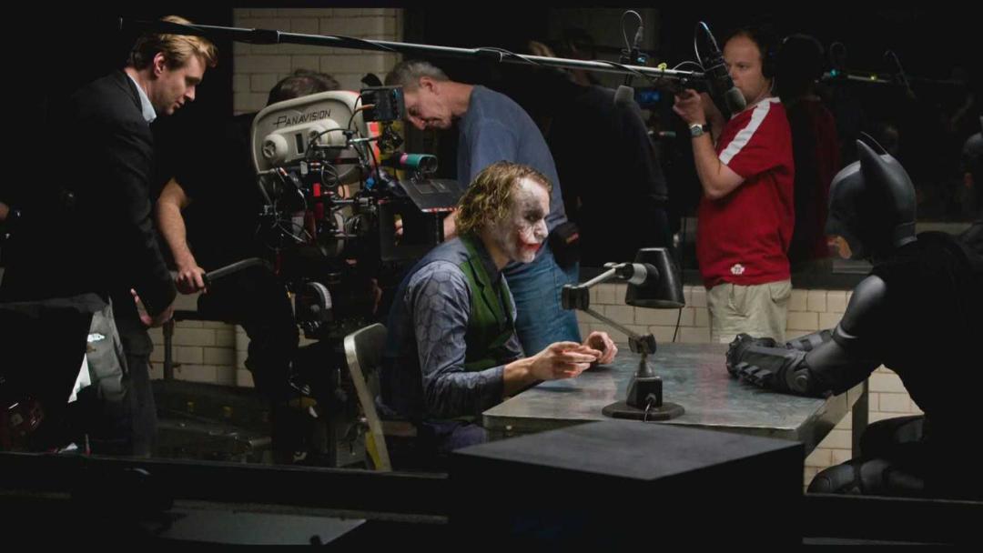 2020-12-christopher-nolan-heath-ledger-dark-knight