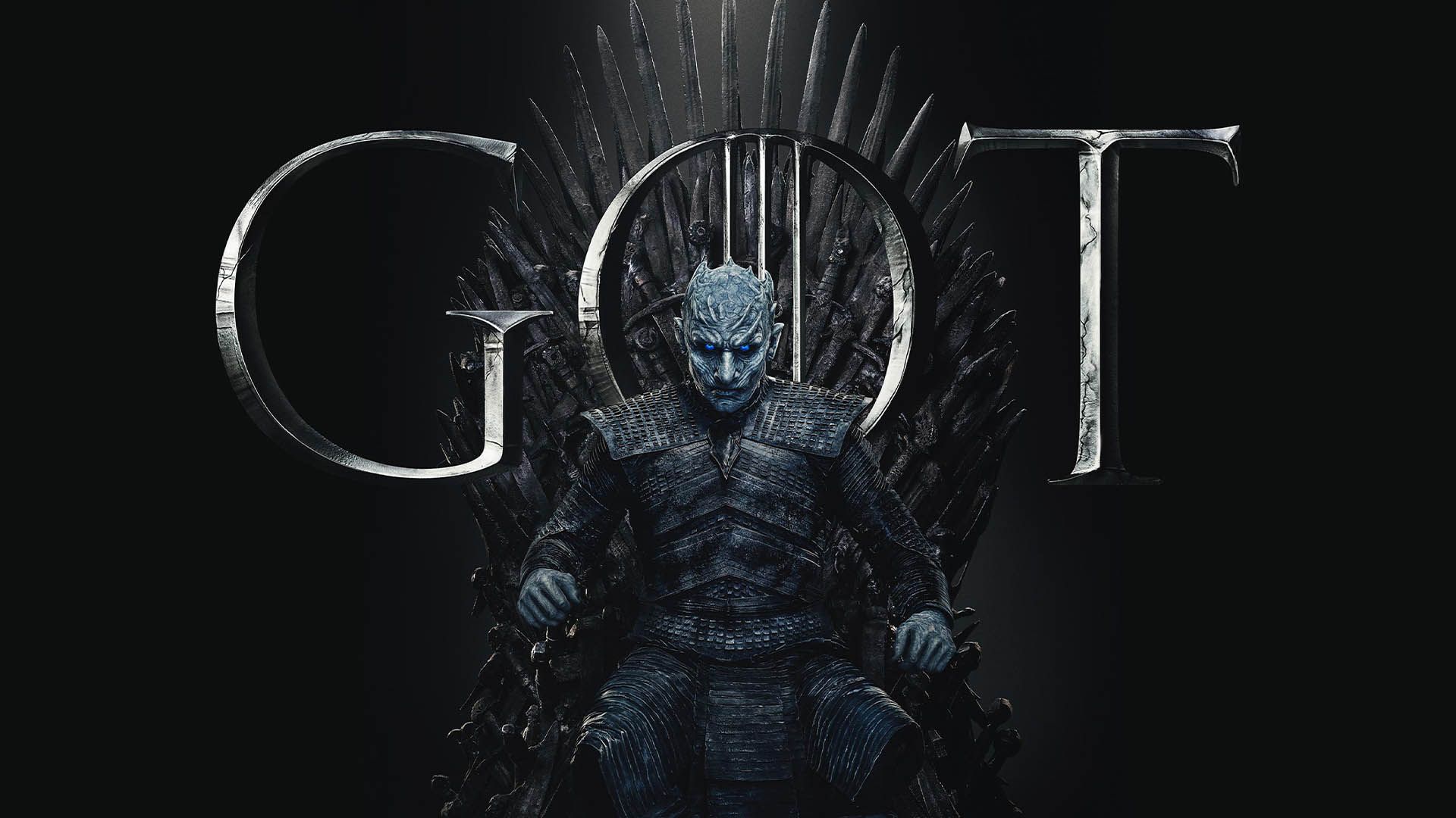 شخصیت شاه شب در سریال game of thrones در حالت نشسته روی تخت پادشاهی معروف سریال