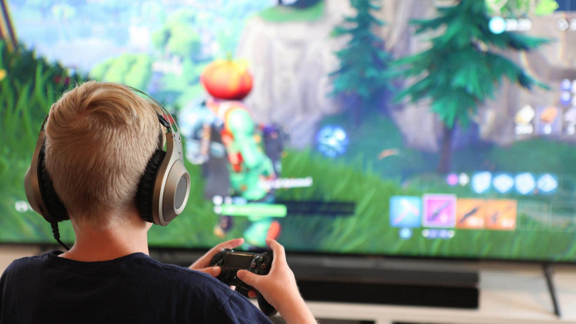 یک کاربران نوجوان بازی فورتنایت