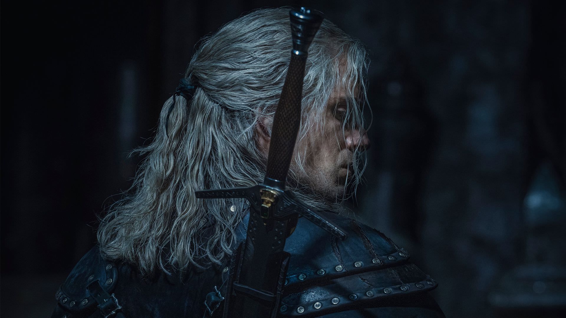 هنری کویل در نقش گرالت با آرمور و زره جدید در فصل دوم سریال The Witcher  / ویچر