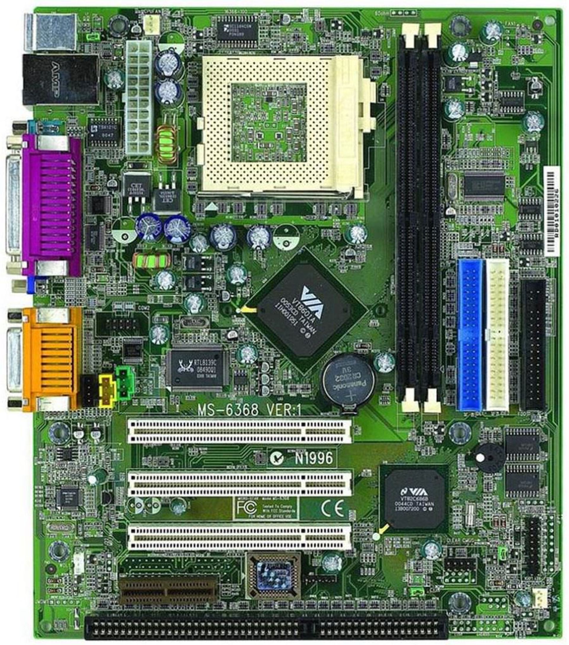 مادربرد قدیمی MSI برای پردازنده Pentium III، سوکت 370 و چیپ ست Via Apollo PLE133