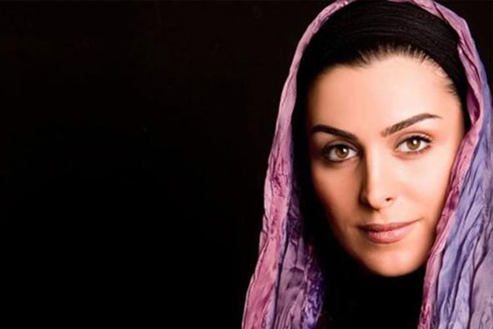 چهره ماه چهره خلیلی بازیگر ایرانی