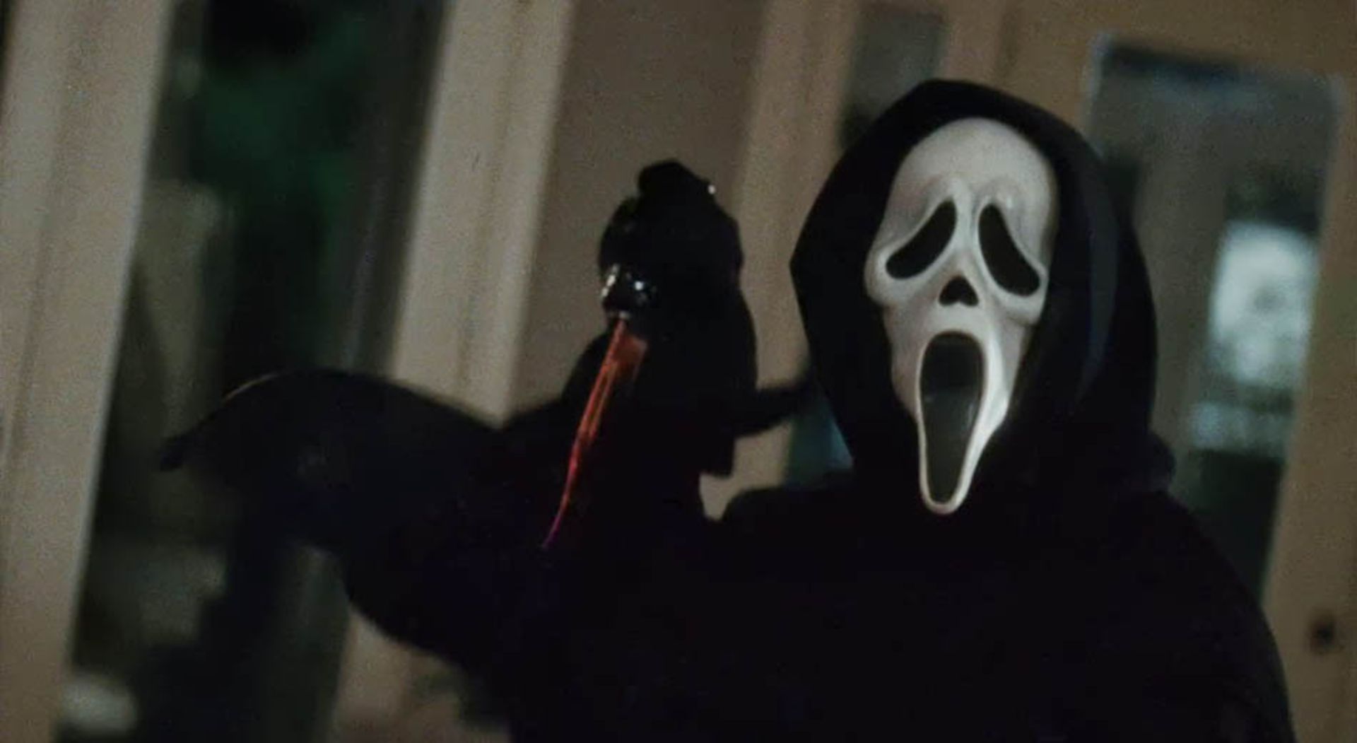 شخصیت منفی مجموعه سینمایی scream با صداپیشگی راجر جکسون