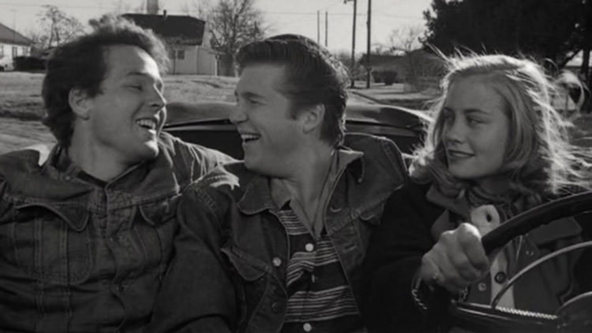خوش گذرانی انسان ها سوار ماشین در فیلم The Last Picture Show