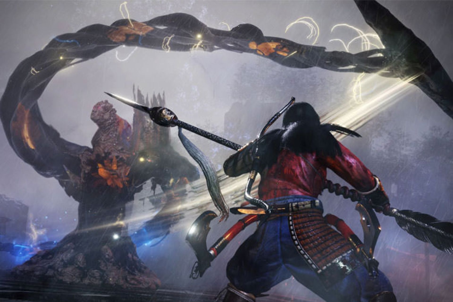 قهرمان بازی Nioh 2 در حال نبرد با باس