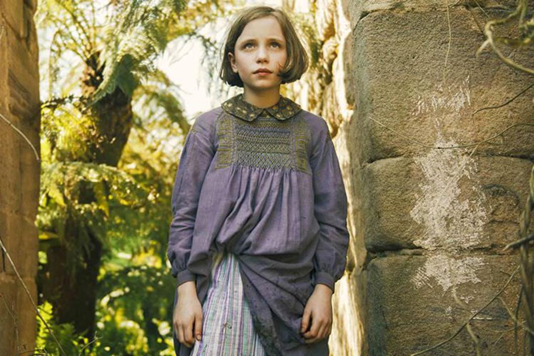 دیکسی اگریکس در فیلم The Secret Garden