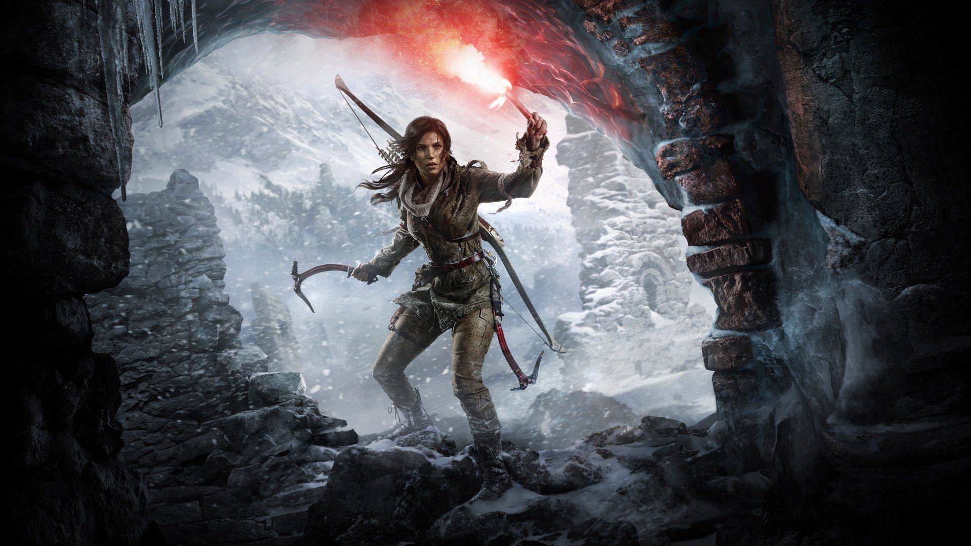 بازی Rise of the Tomb Raider  و لارا کرافت مشغول نگه داشتن منبع نور قرمز در ورودی مقبره