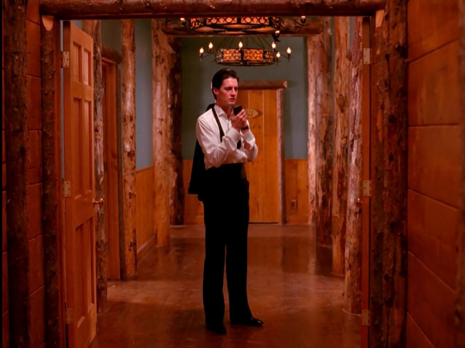 2021-1-twinpeaks-1