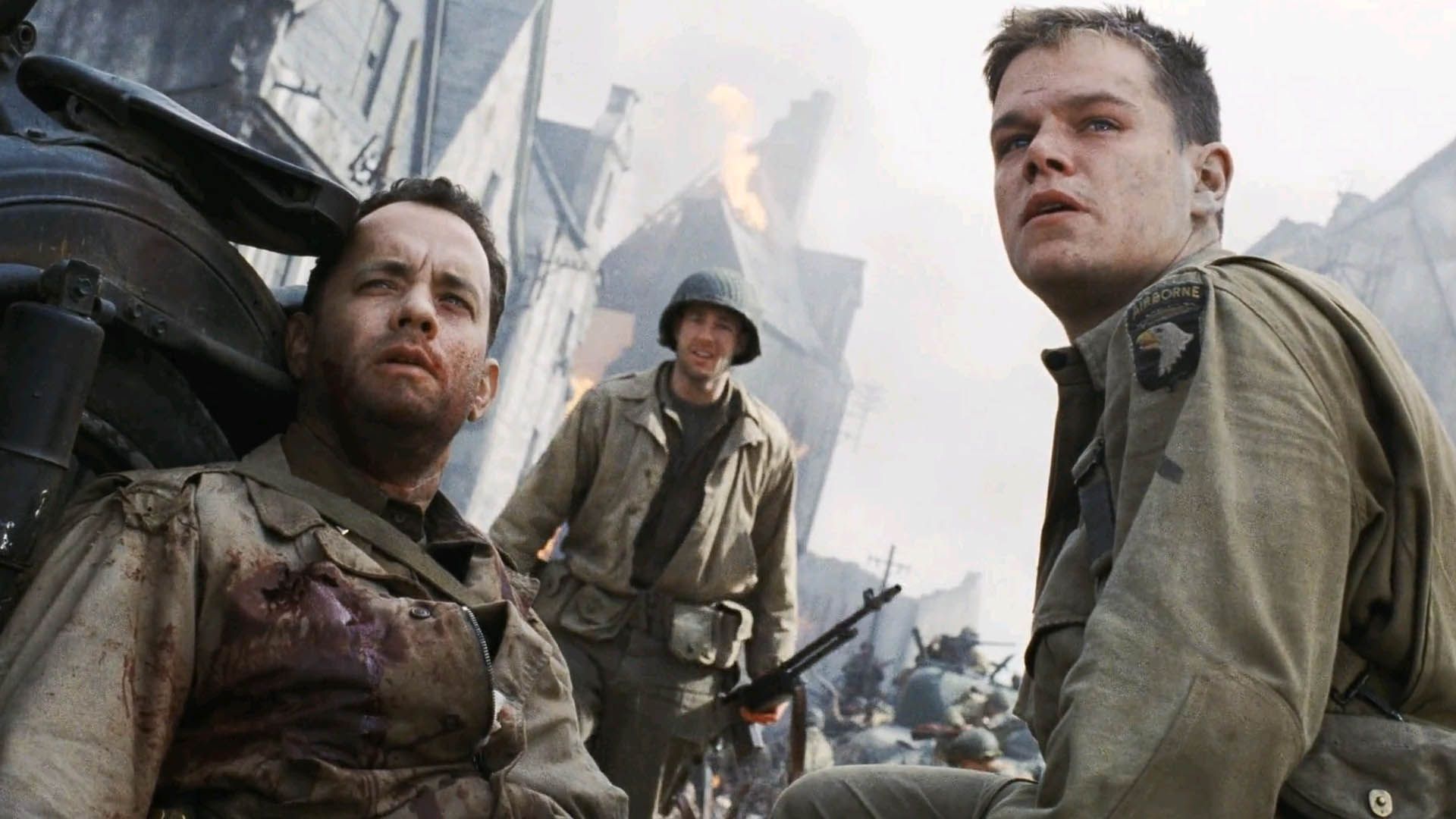 مت دیمون مقابل تام هنکس در میدان جنگ در فیلم Saving Private Ryan