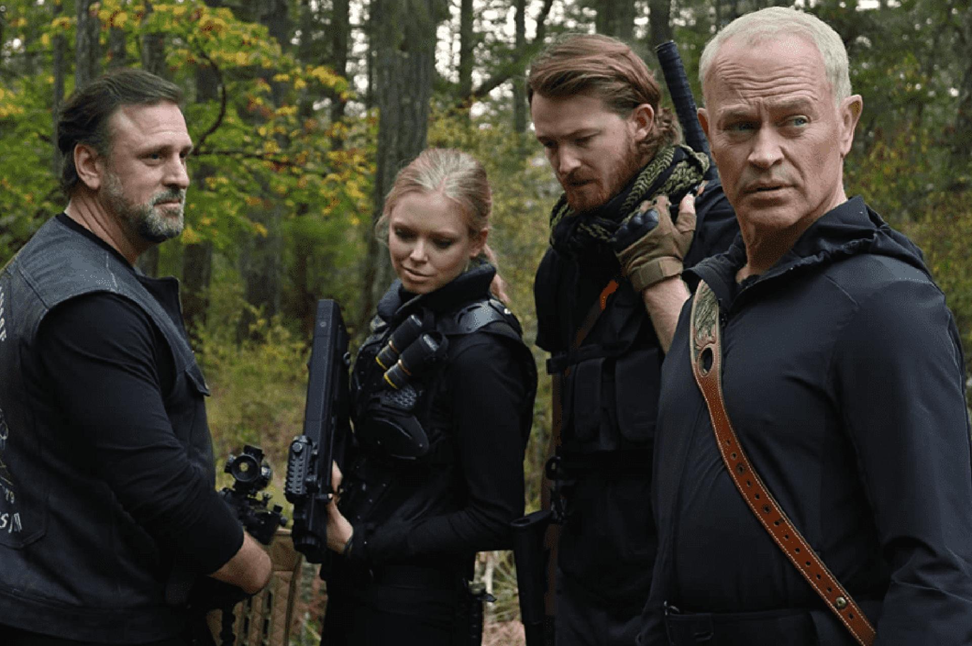 2021-11-all-the-predators-in-the-apex-movie