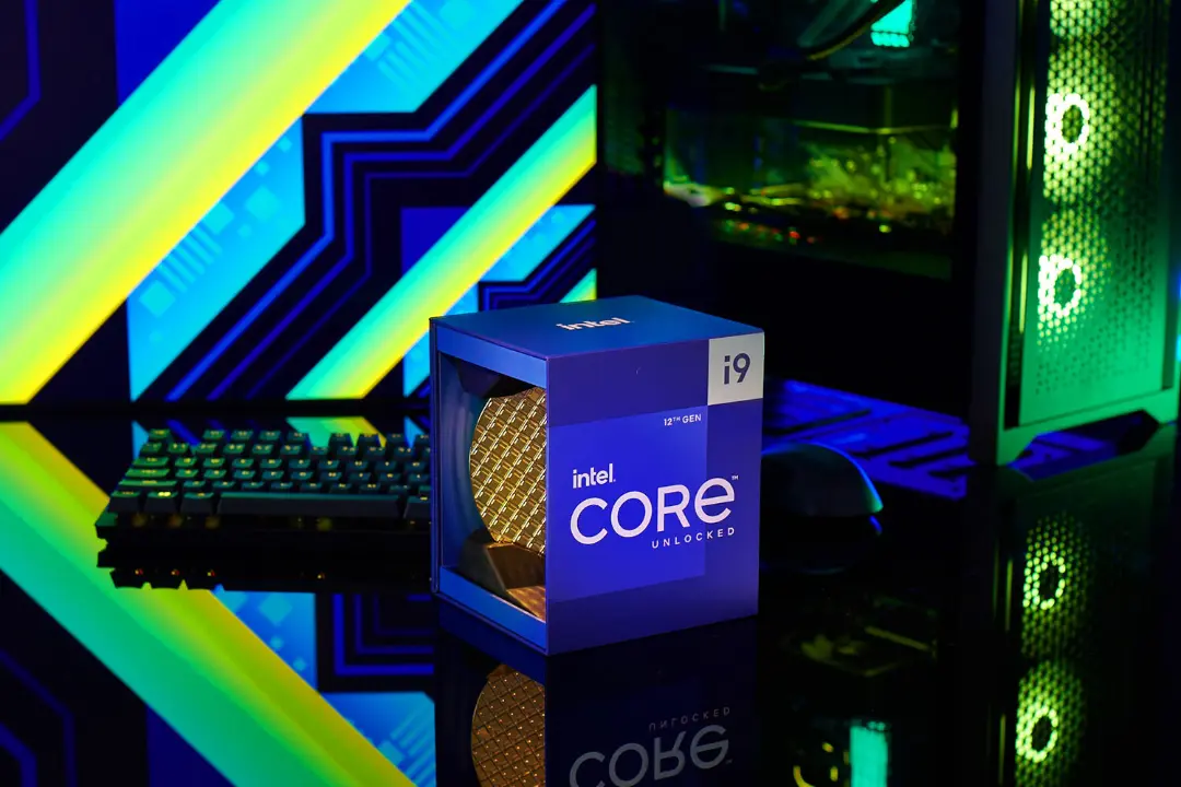 پردازنده Core i9 12900K از اینتل در بسته بندی جدید