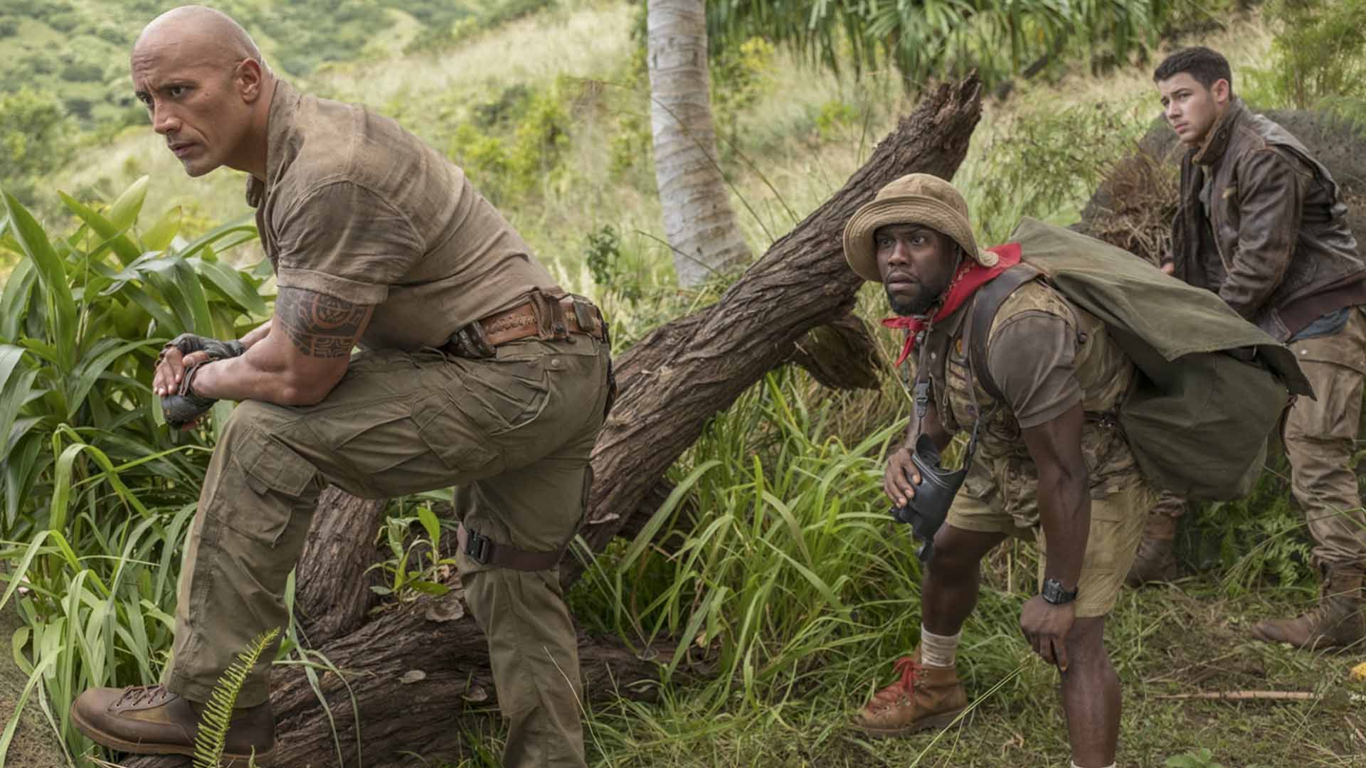 دواین جانسون به همراه کوین هارت در فیلم Jumanji: Welcome to the Jungle