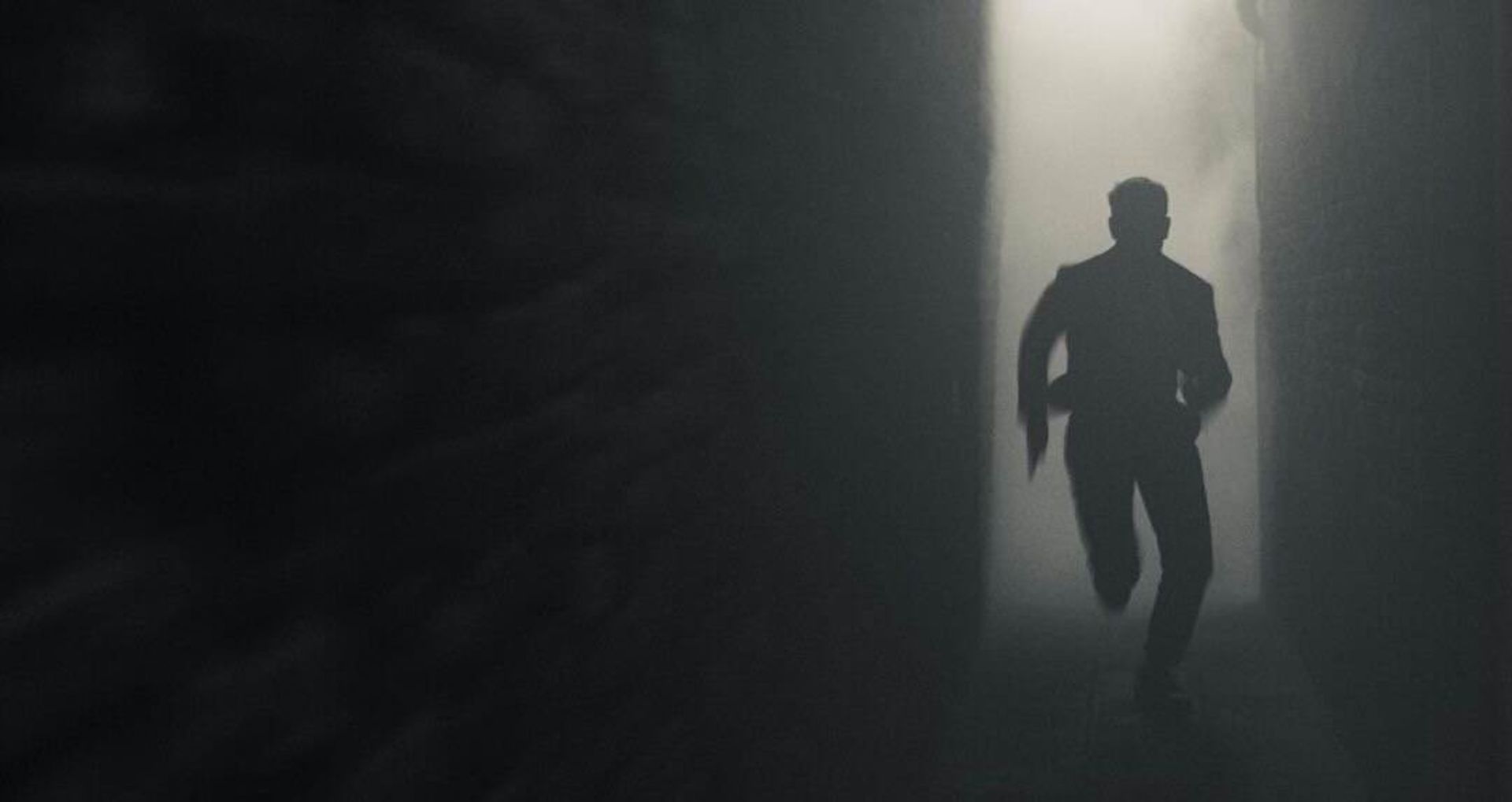 2021-2-mission-impossible-7-first-look-tom-cruise