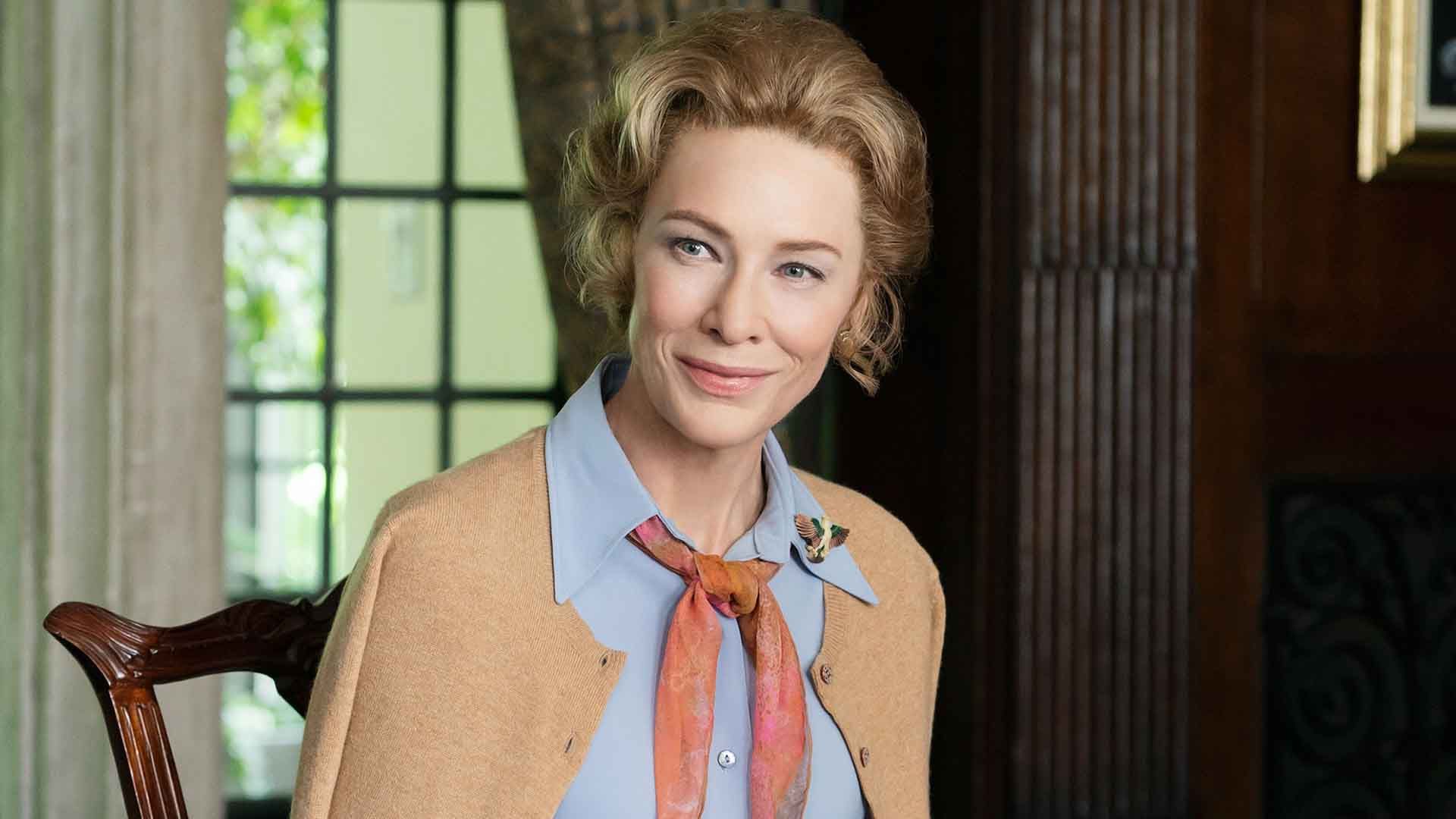 کیت بلانشت در نقش فیلیس شلفلی در مینی سریال Mrs. America