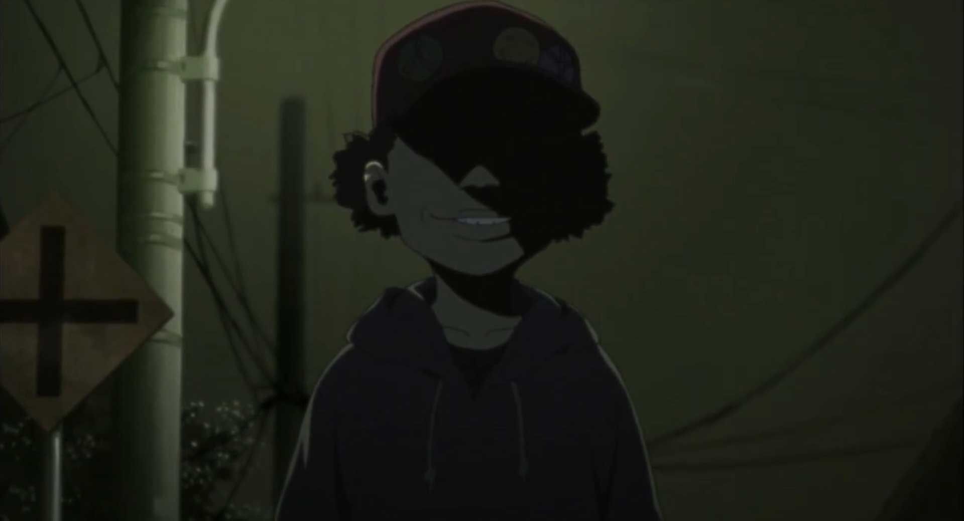 لبخند مرموز و آزاردهنده فرد قرارگرفته در سایه داخل انیمه Paranoia Agent به کارگردانی ساتوشی کان