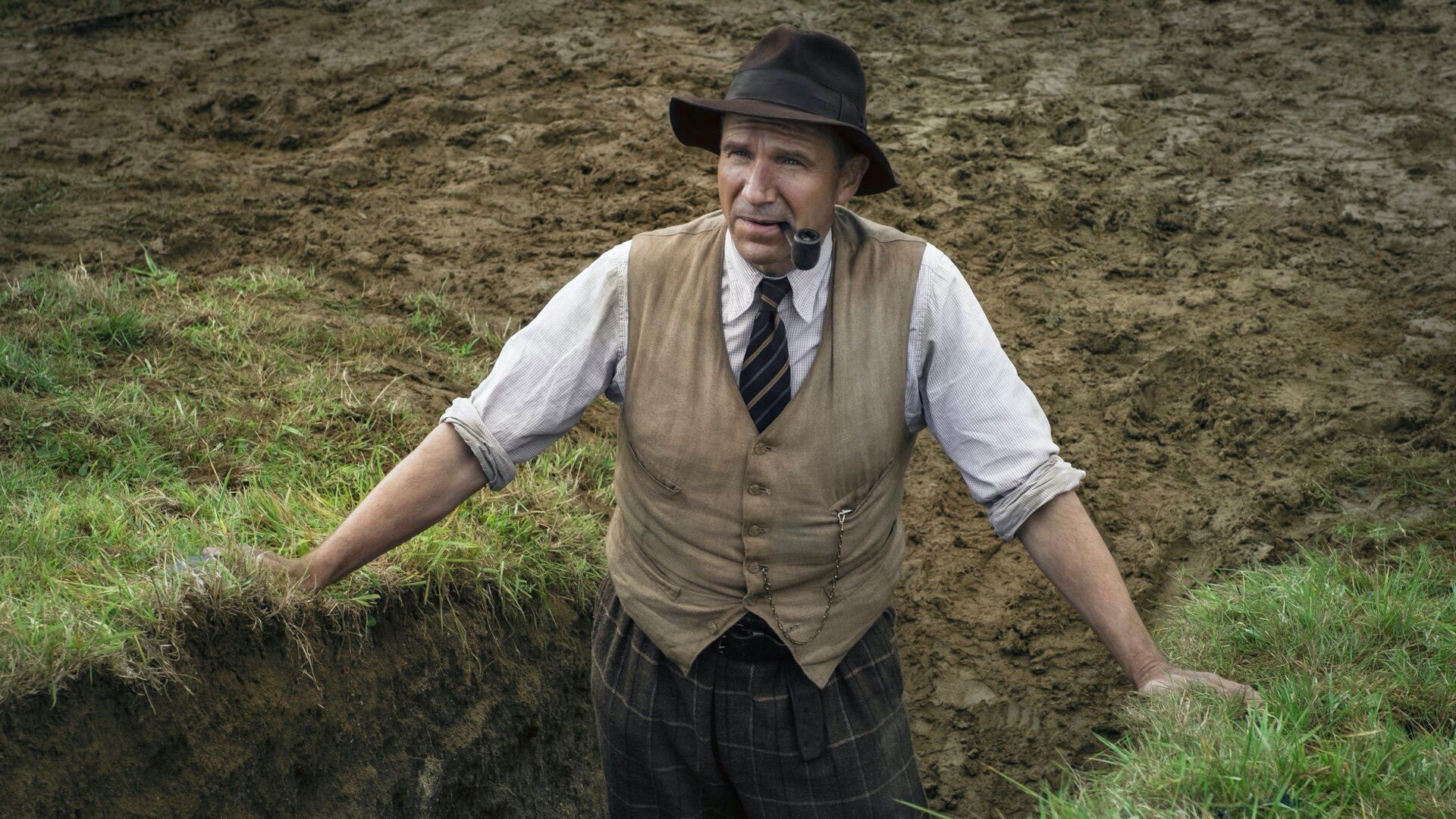 2021-2-the-dig-ralph-fiennes