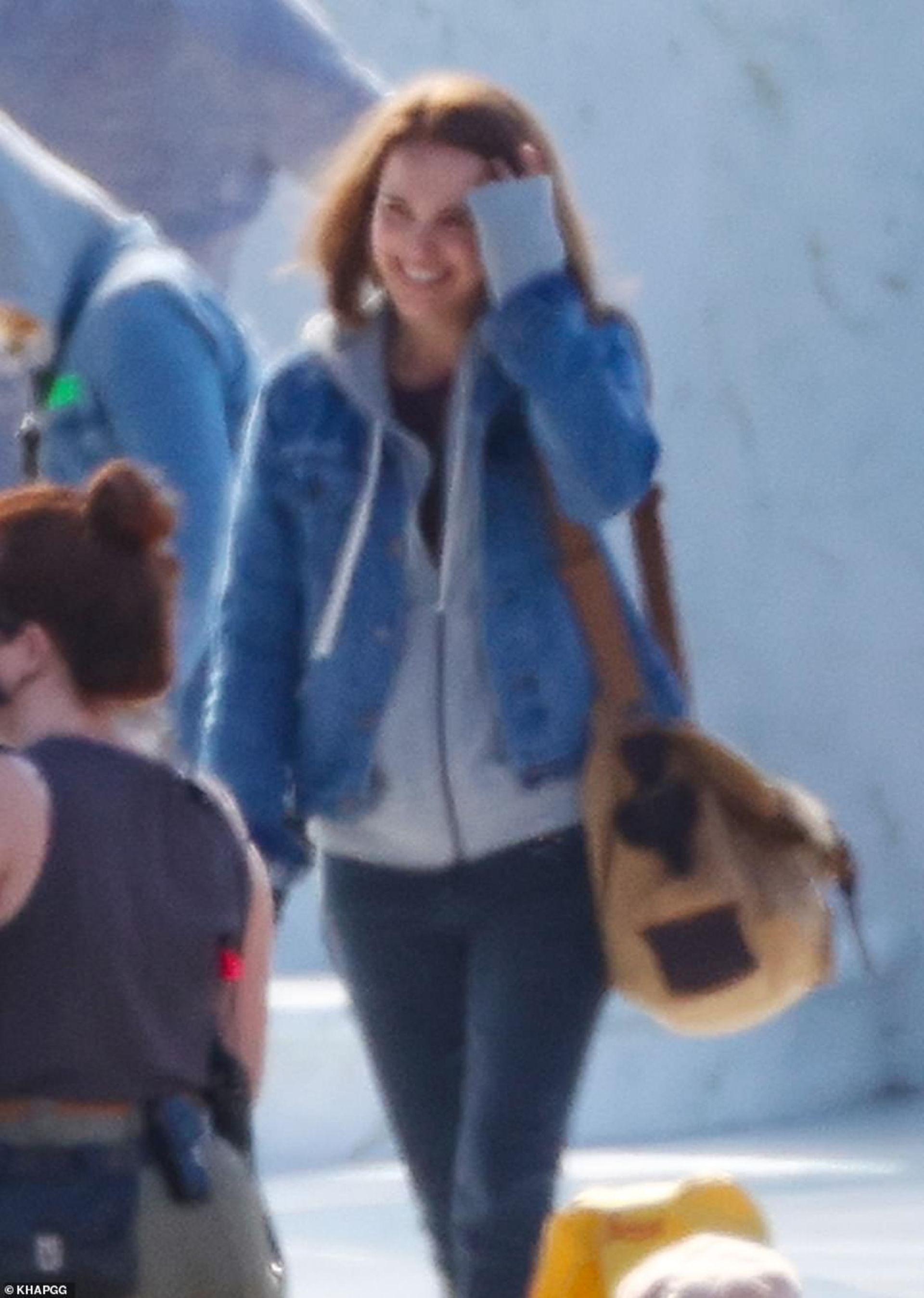 2021-3-new-thor-love-and-thunder-set-photos-feature-jane-foster-valkyrie-02