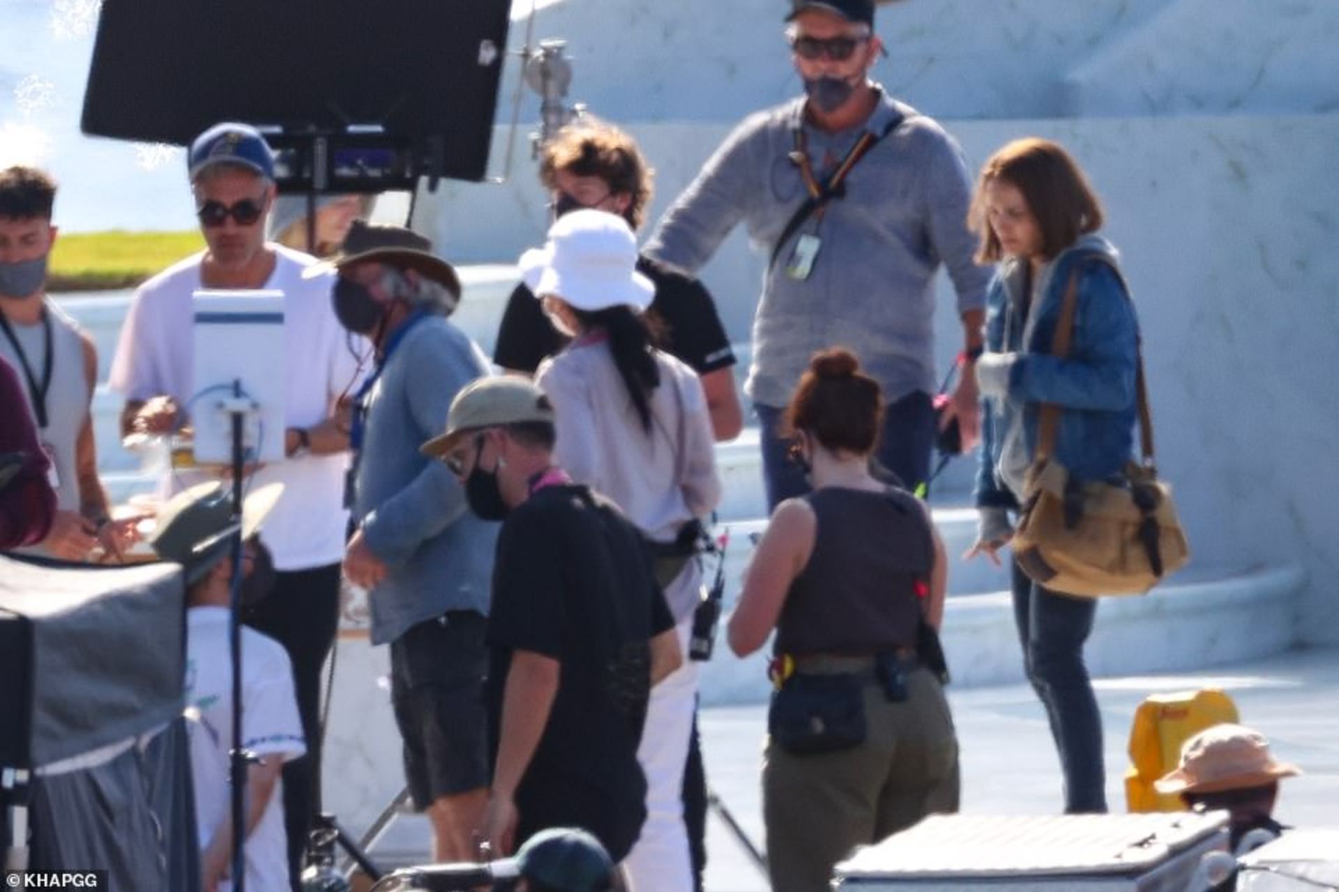 2021-3-new-thor-love-and-thunder-set-photos-feature-jane-foster-valkyrie-05