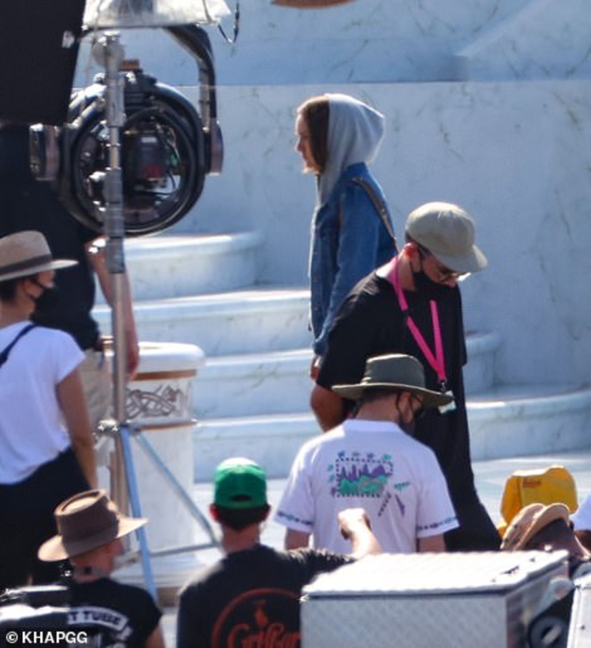 2021-3-new-thor-love-and-thunder-set-photos-feature-jane-foster-valkyrie-15