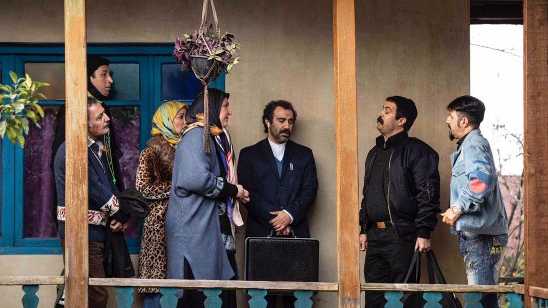 بازیگران پایتخت 6 در خانه نقی معمولی