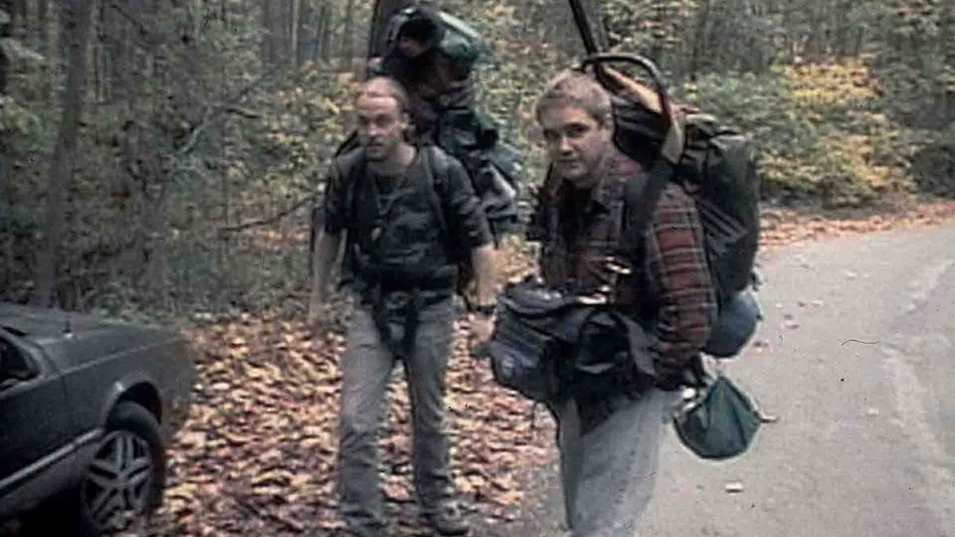 بازیگران فیلم The Blair Witch Project در جنگل