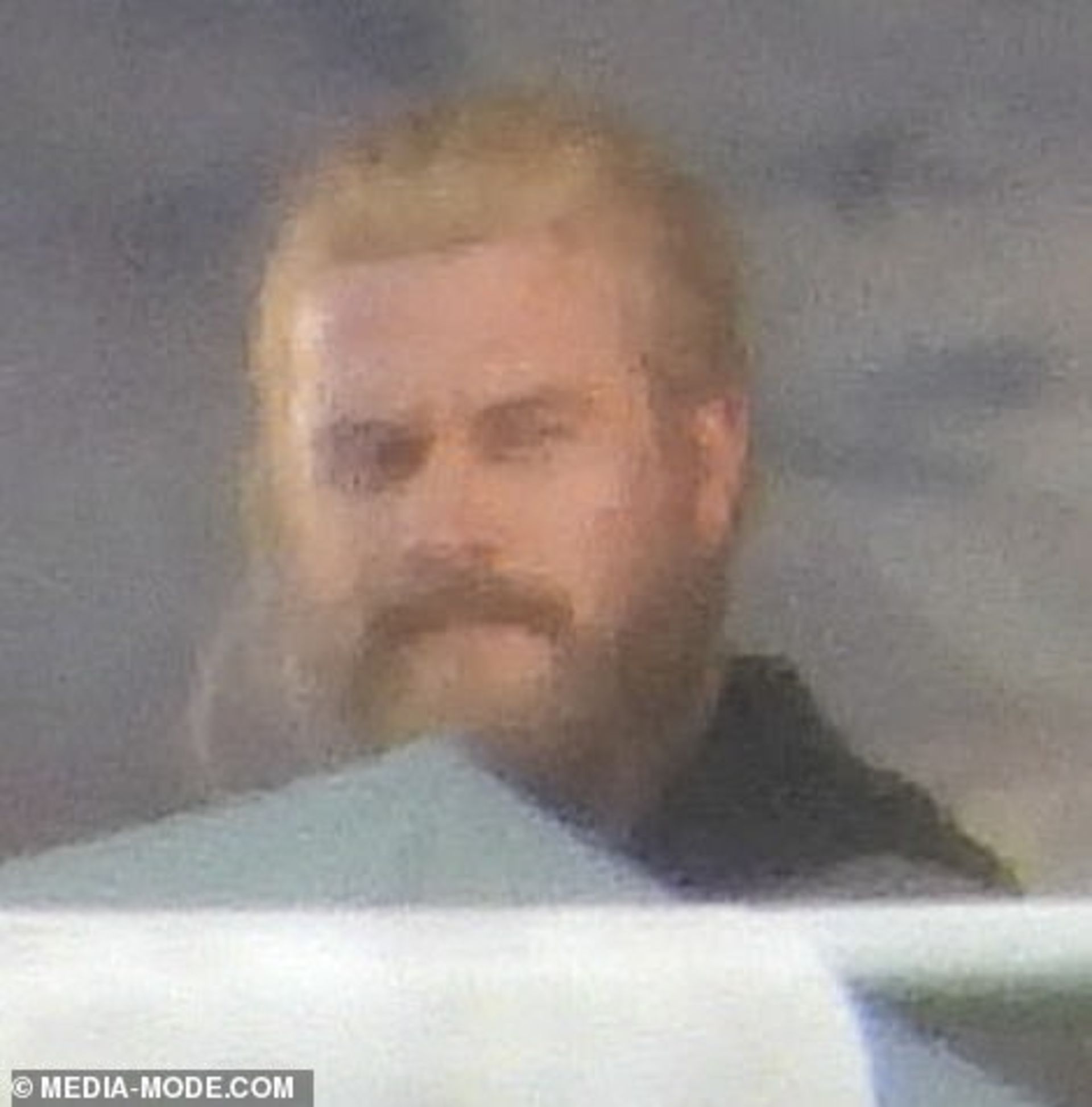 2021-3-thor-love-and-thunder-melissa-mccarthy-spotted-on-set-in-hela-costume-03