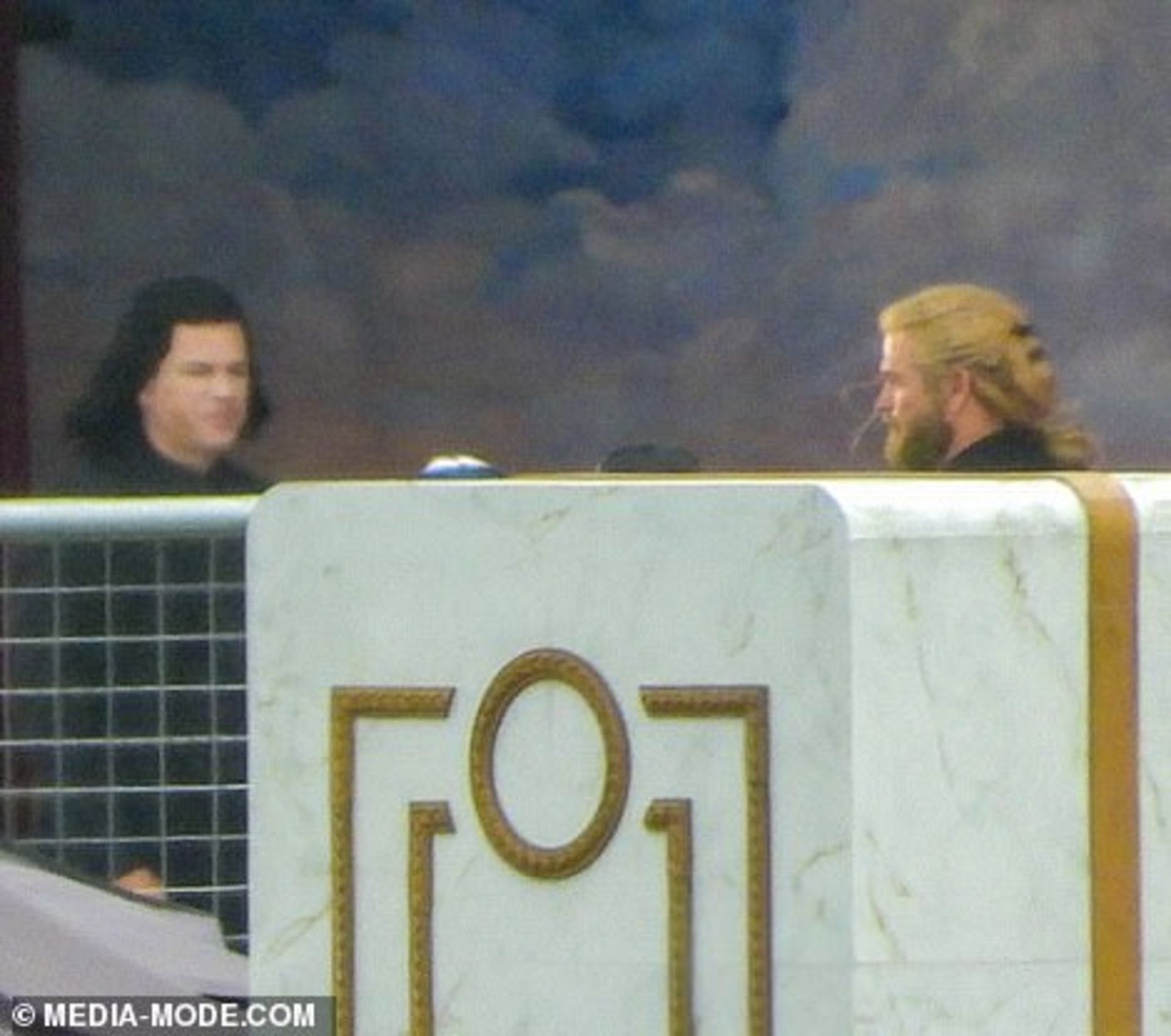 2021-3-thor-love-and-thunder-melissa-mccarthy-spotted-on-set-in-hela-costume-15