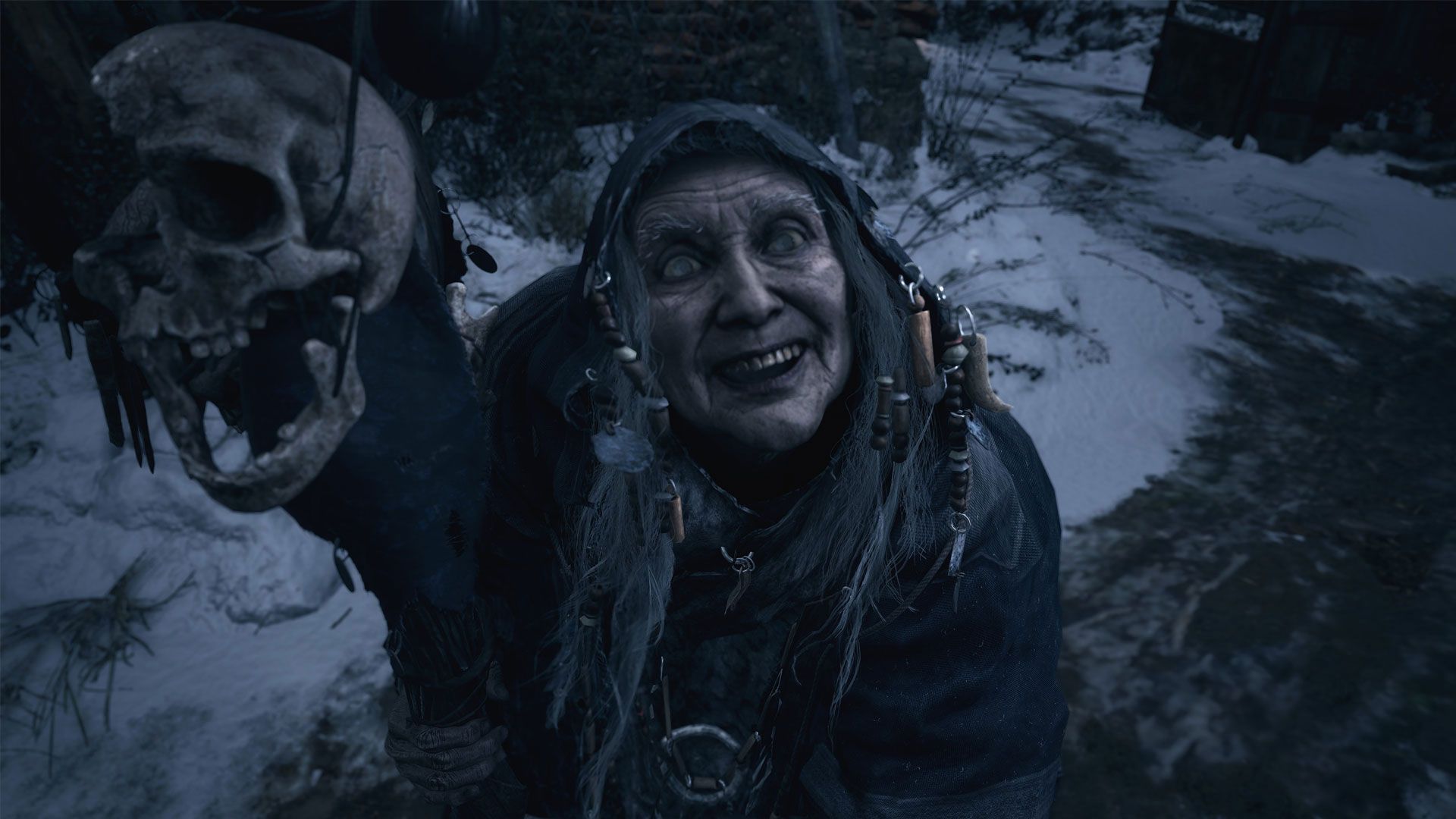 2021-4-resident-evil-village-oldwoman