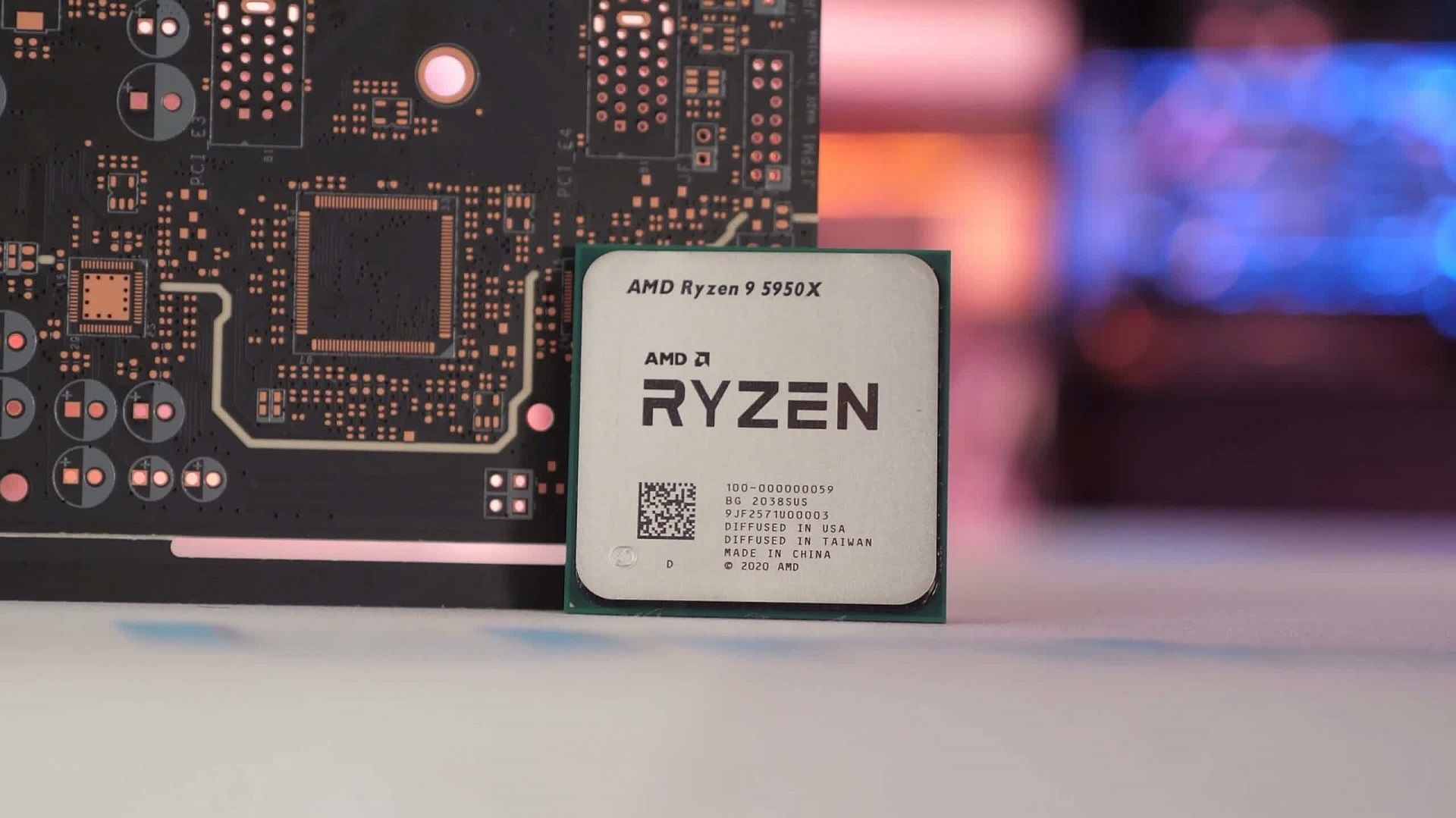 مادربرد و پردازنده AMD 