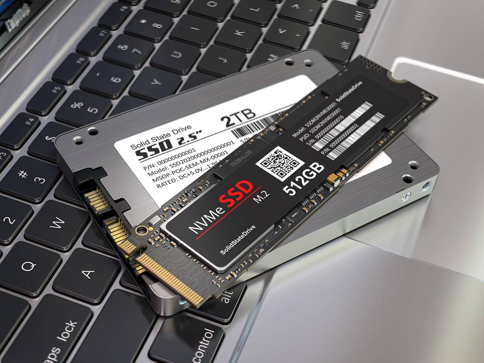 2021-4-ssd-sata-nvme