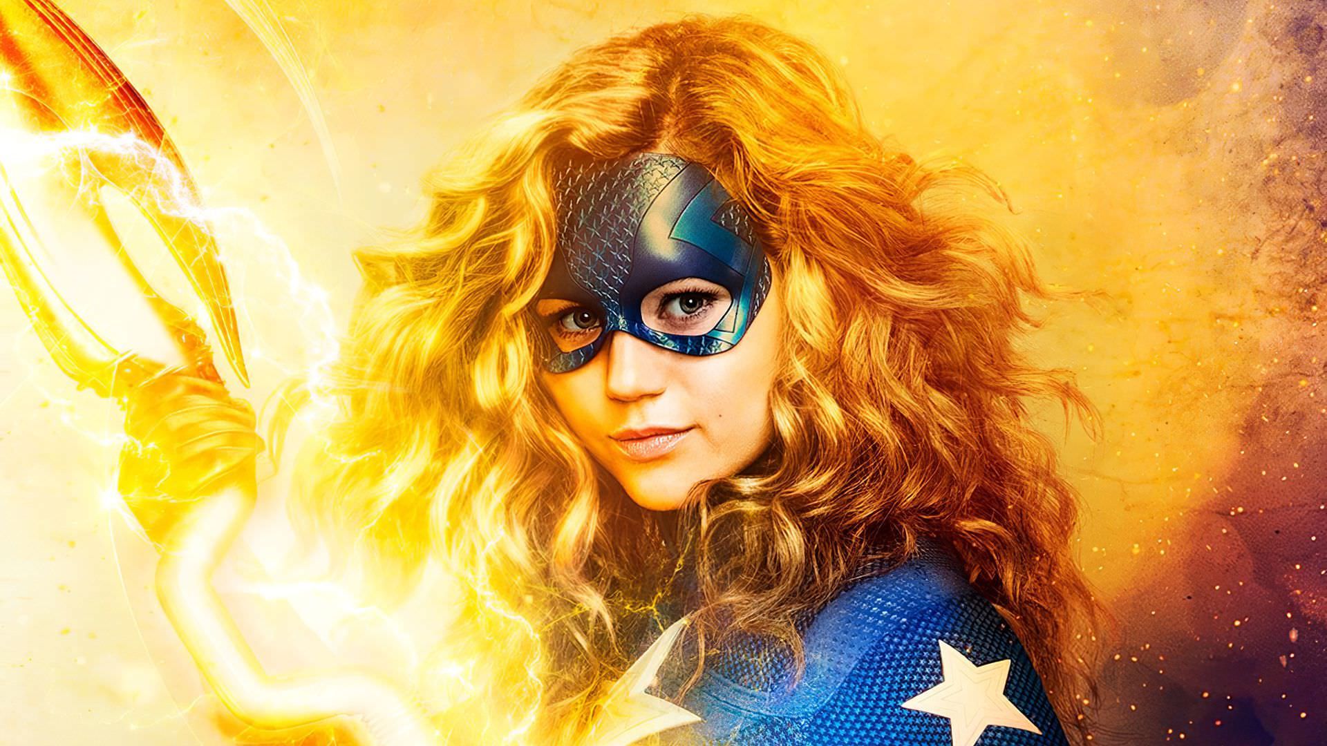 پوستر فصل اول سریال Stargirl / استارگرل