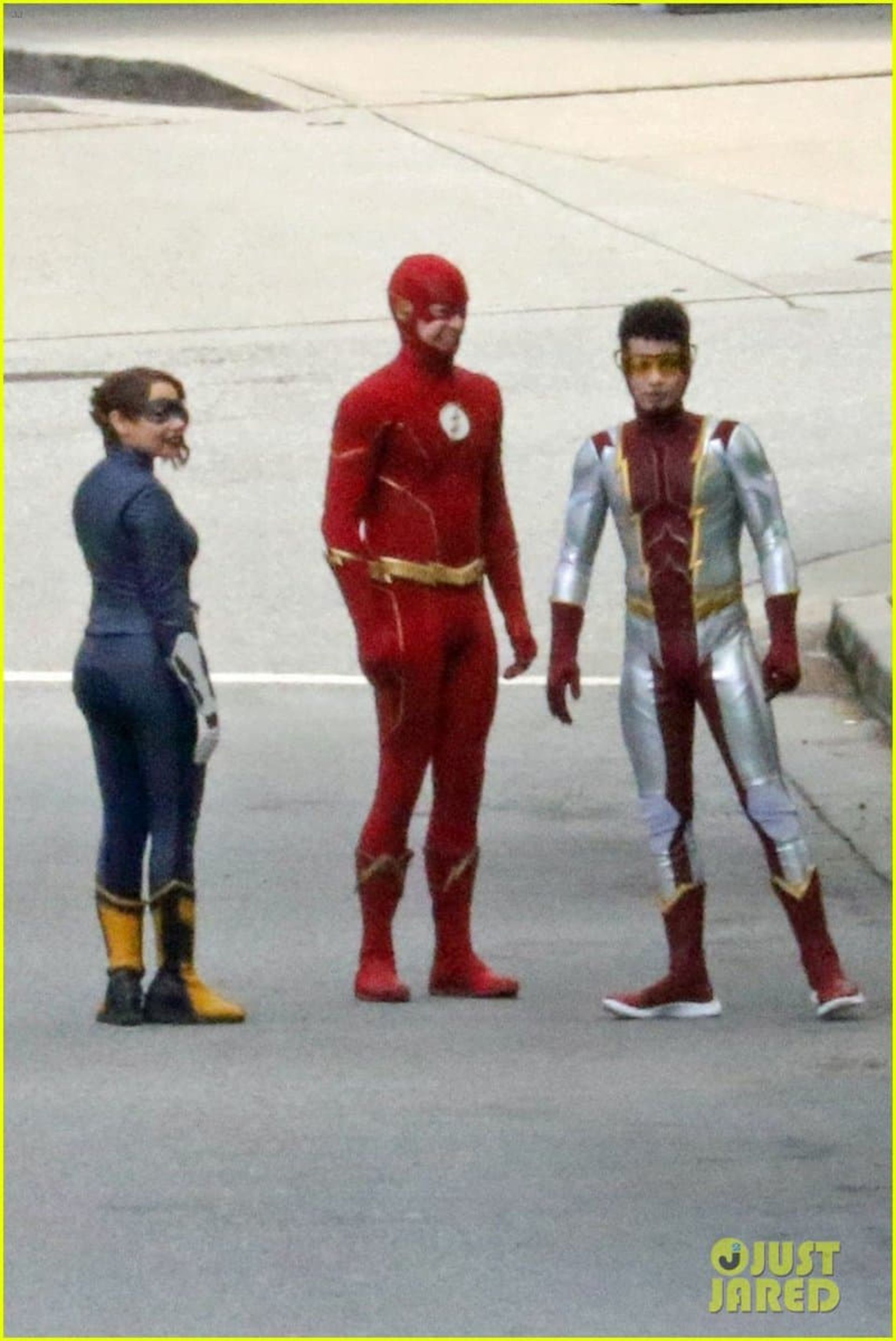 2021-5-grant-gustin-jessica-parker-kennedy-and-jordan-fisher-on-the-flash-tv-series-10