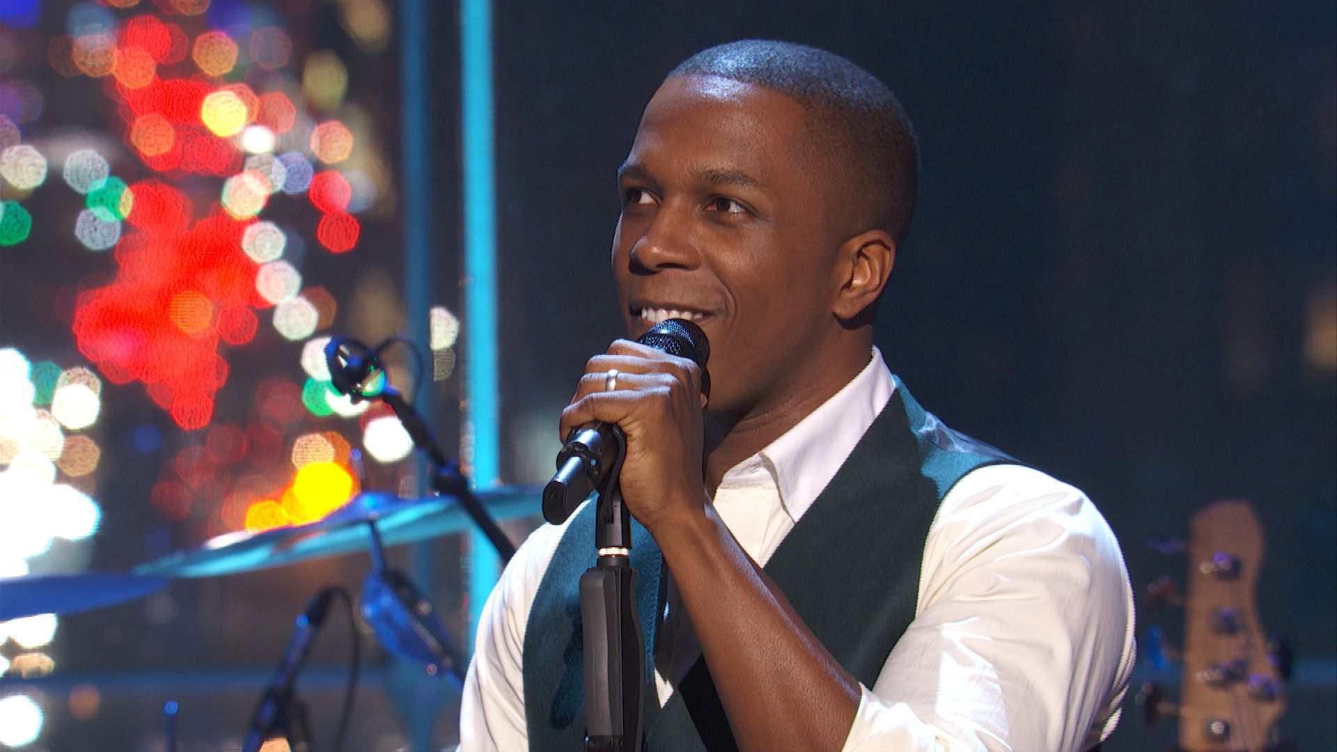 2021-5-leslie-odom-jr