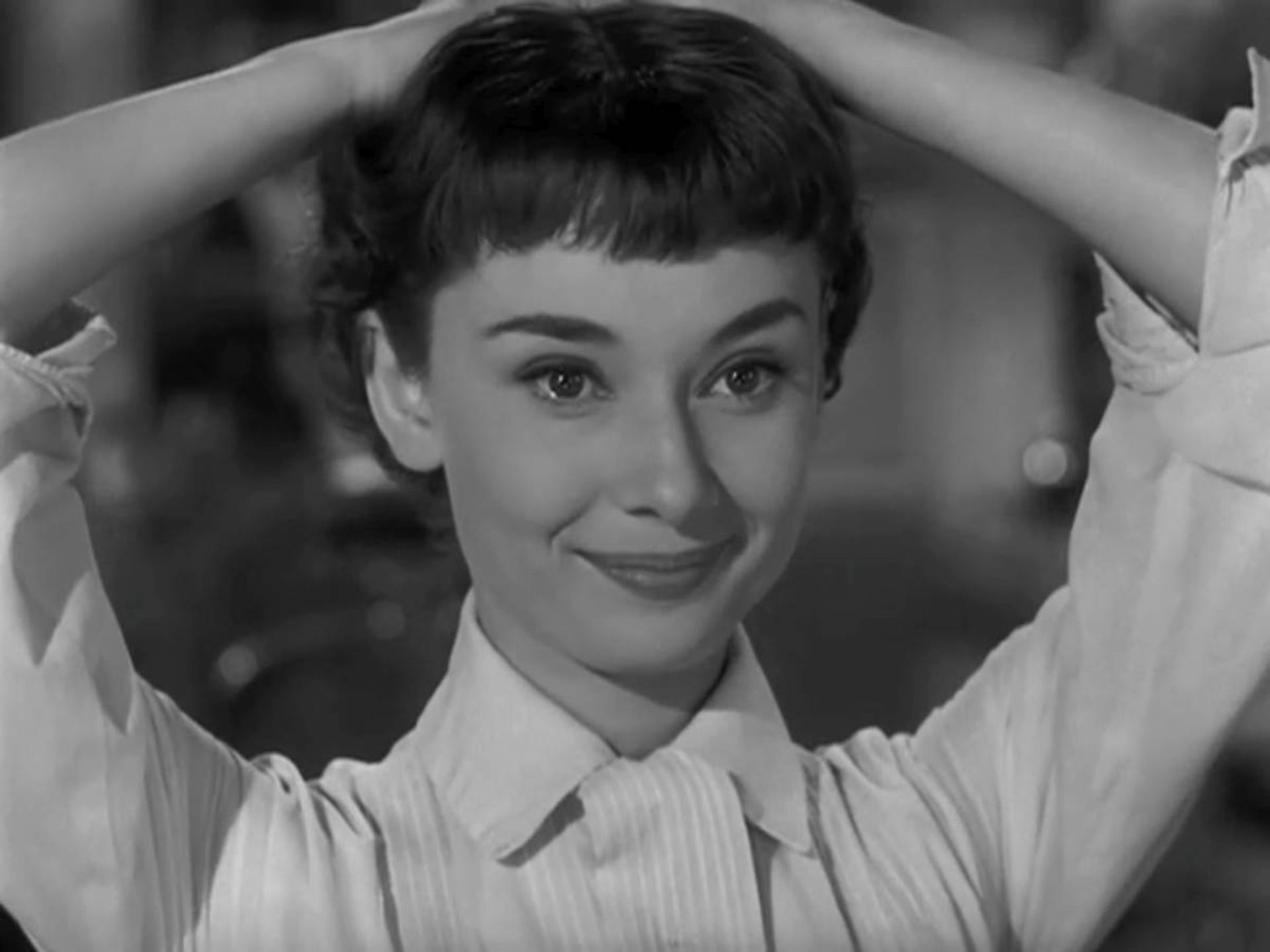 2021-6-audrey-funny-roman-holiday