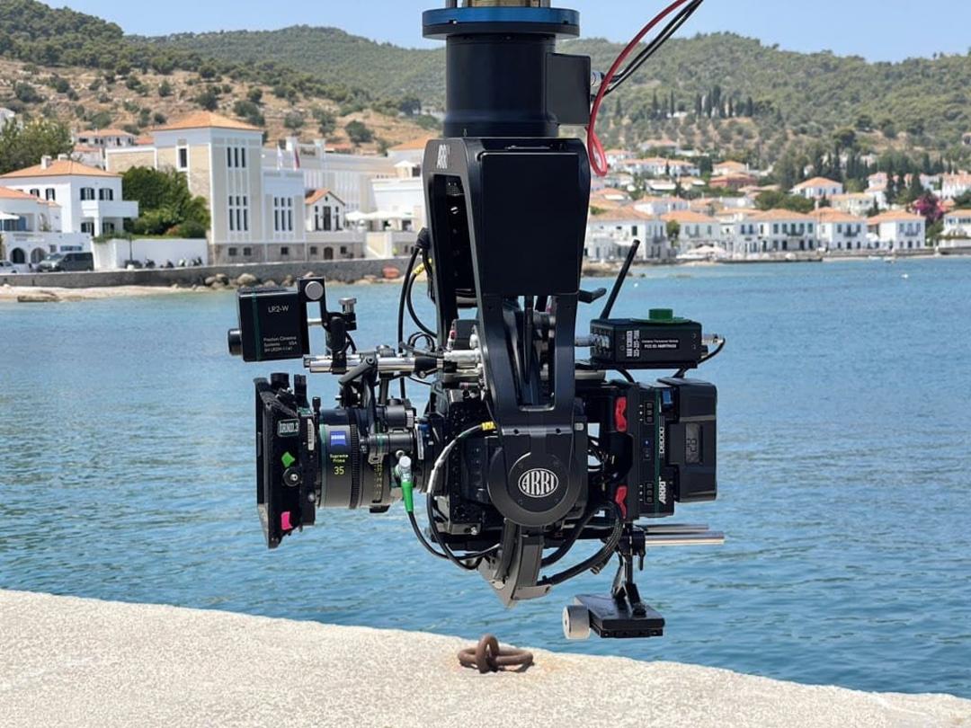 2021-6-knives-out-2-begins-filming-first-photo