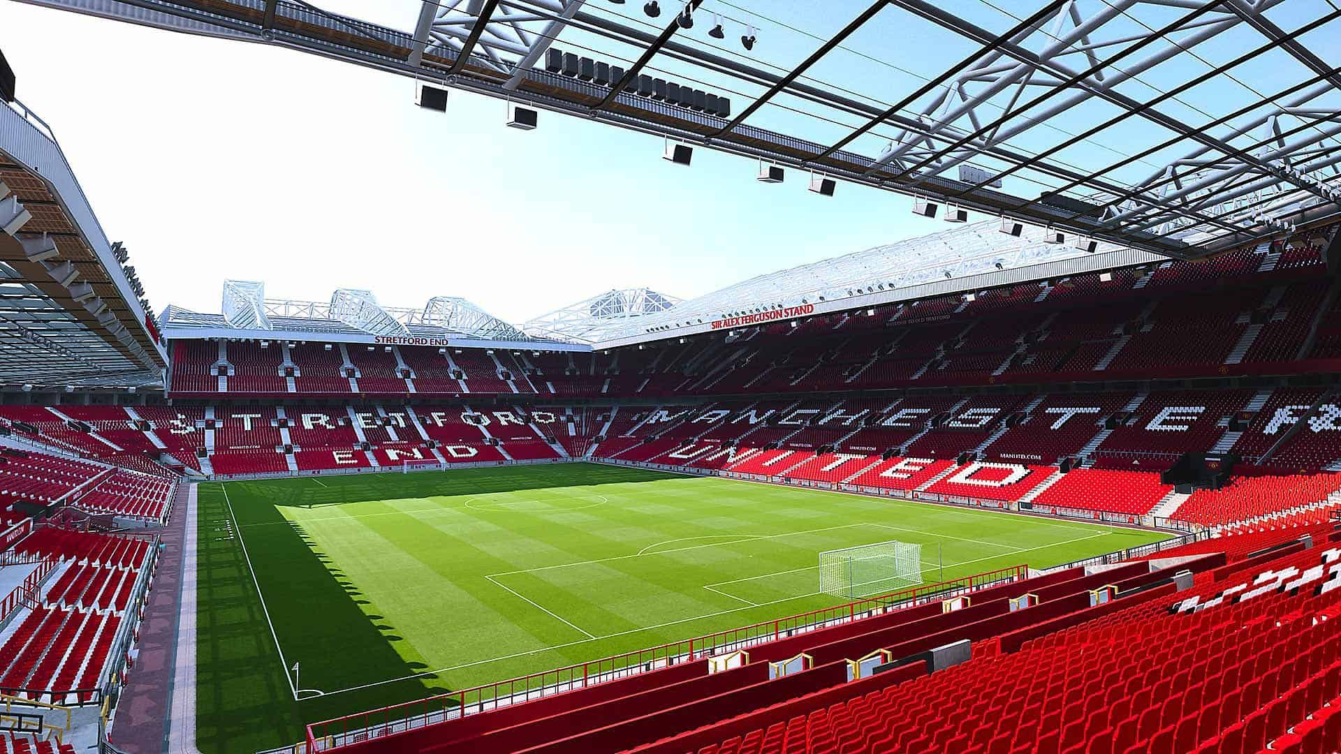 یک استادیوم خالی در بازی PES 2021
