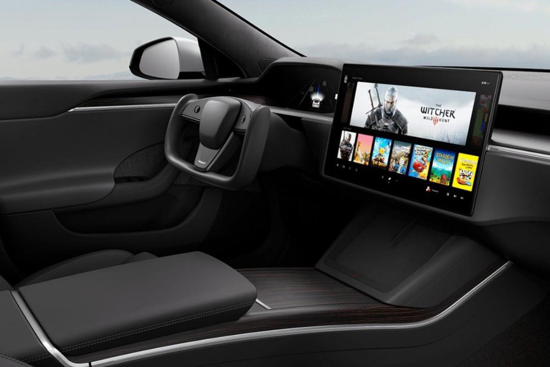 2021-6-tesla-model-s-witcher-3-3.0