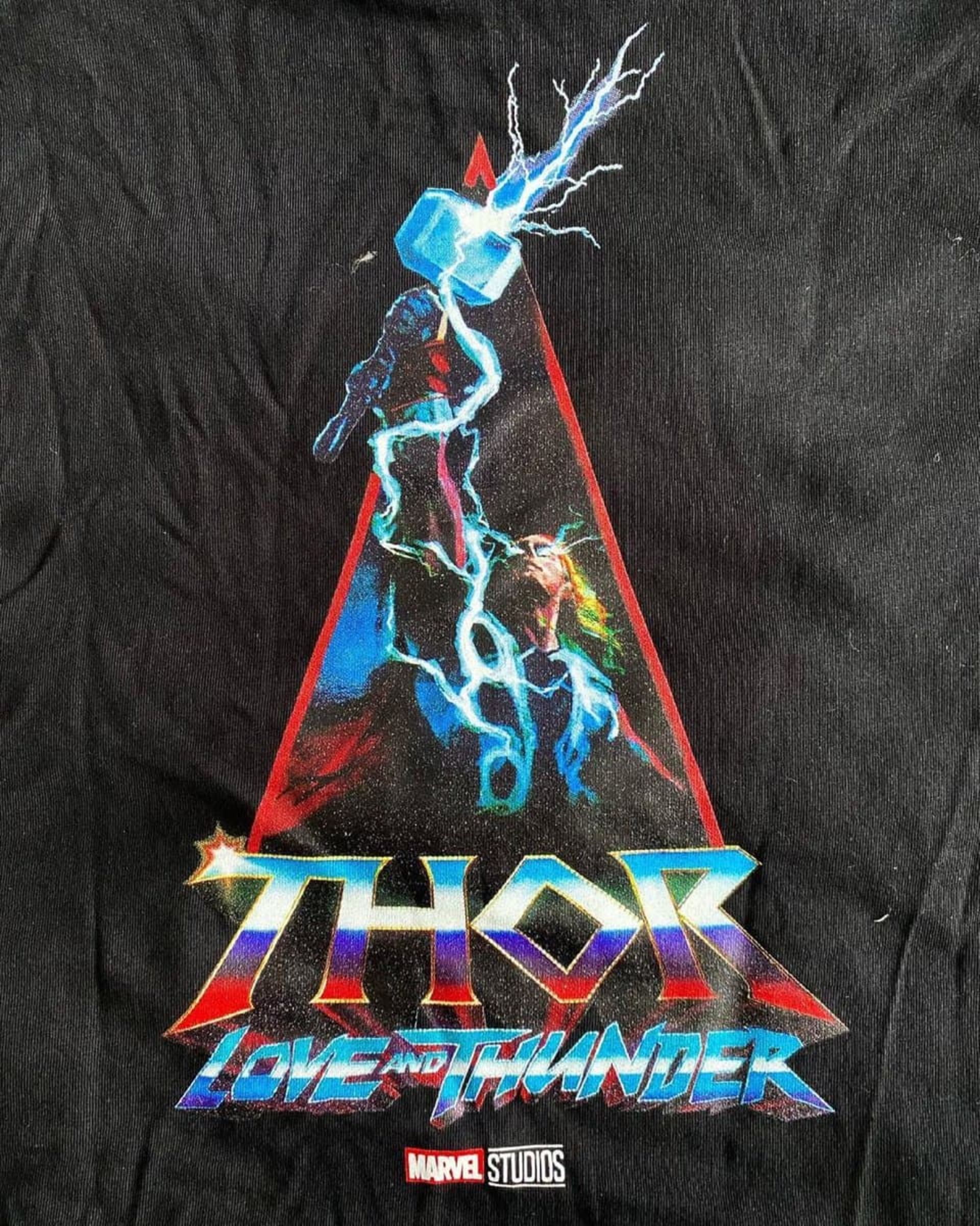 2021-6-thor-love-and-thunder-promo-art-reveals-04