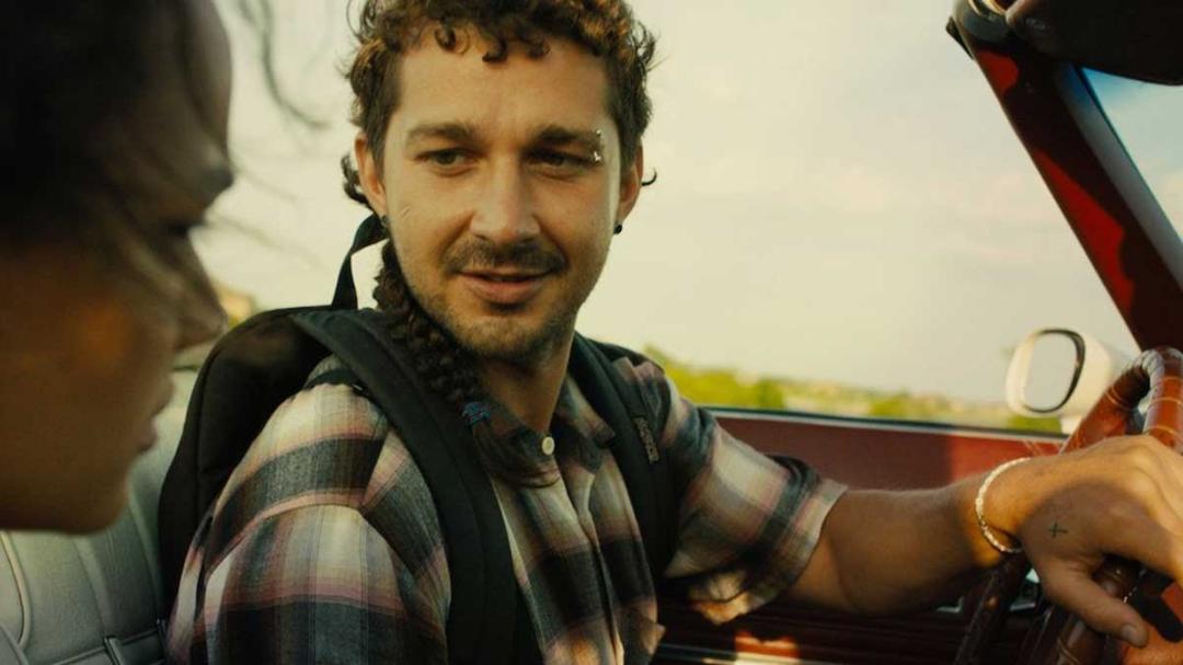 شایا لباف سوار ماشین در فیلم American Honey آندریا آرنولد