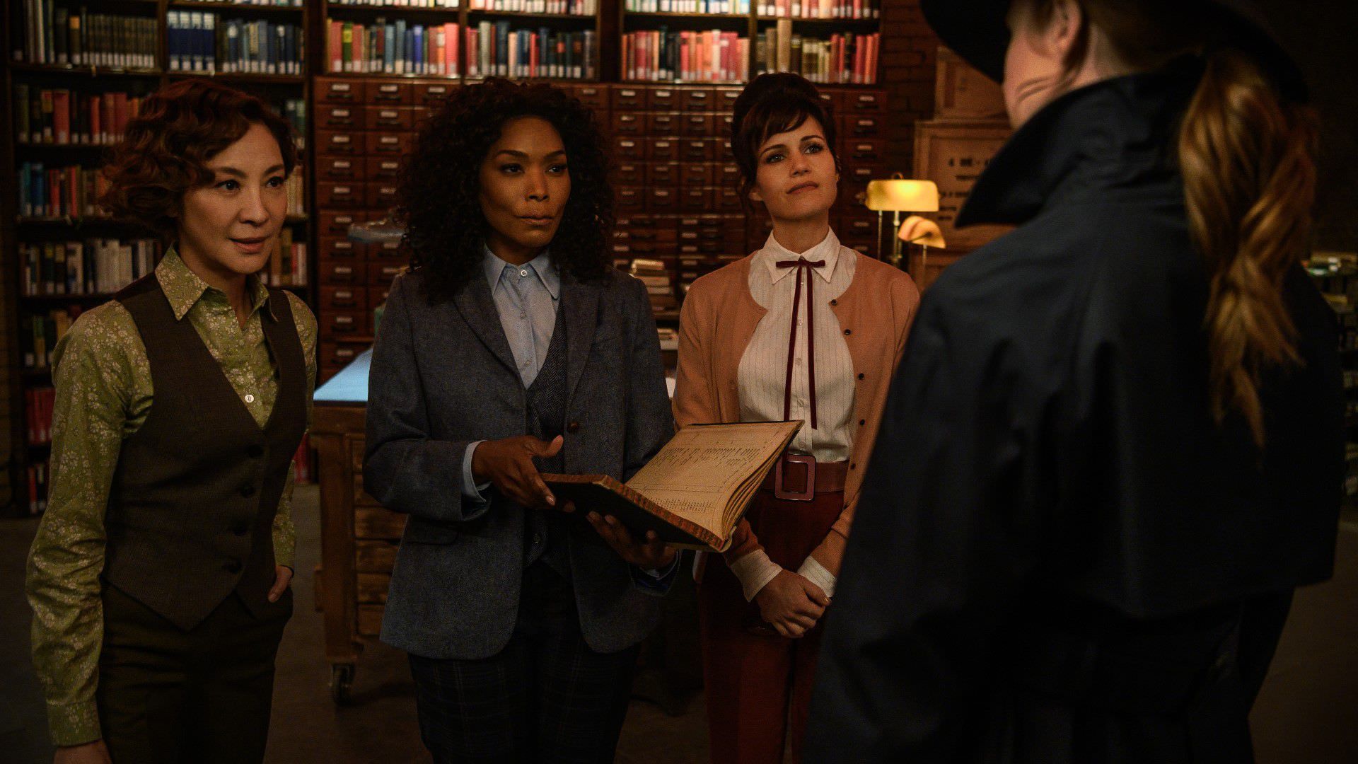 2021-7-gunpowder-milkshake-sisterhood-of-assassins