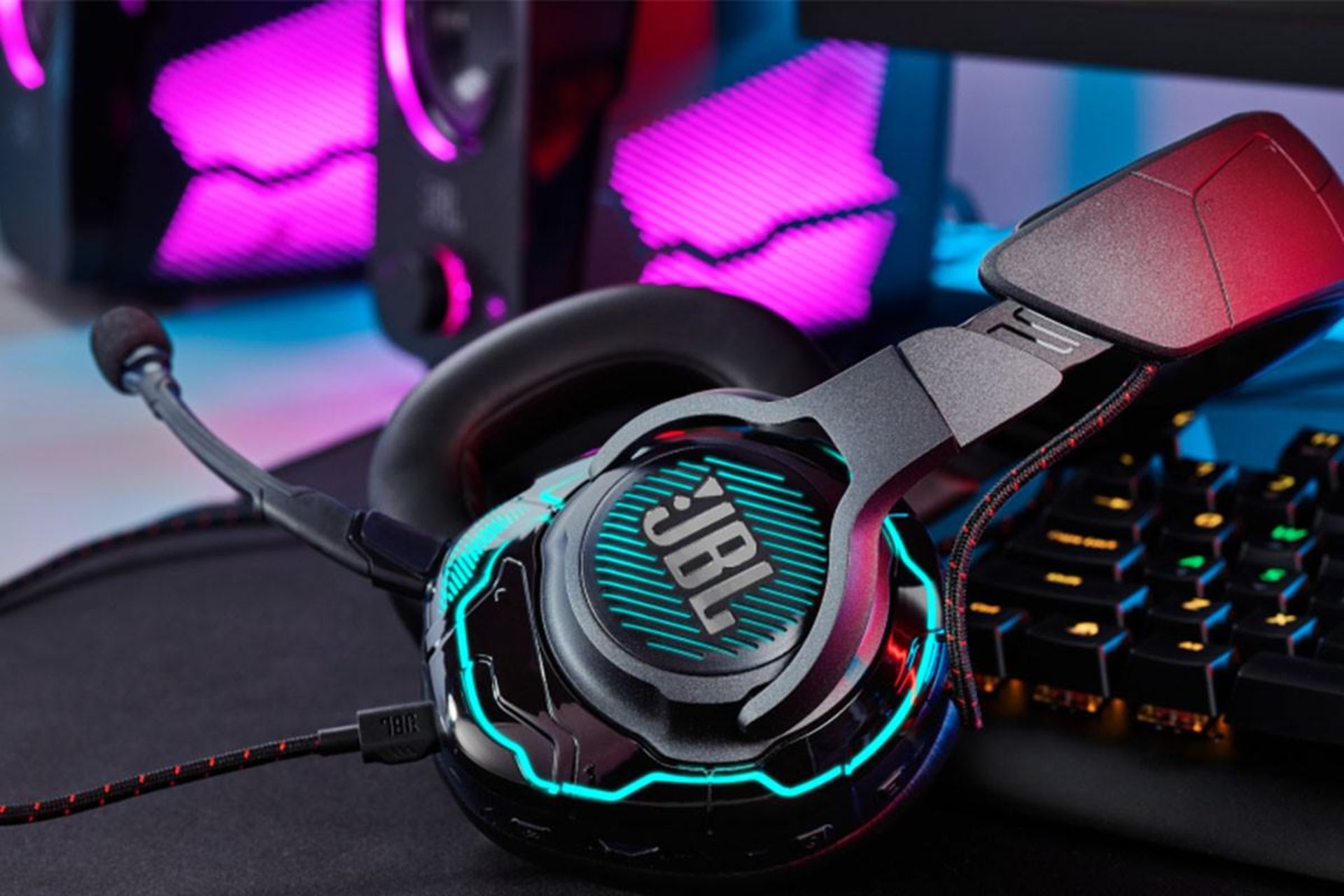 2021-7-jbl-gaming-headset