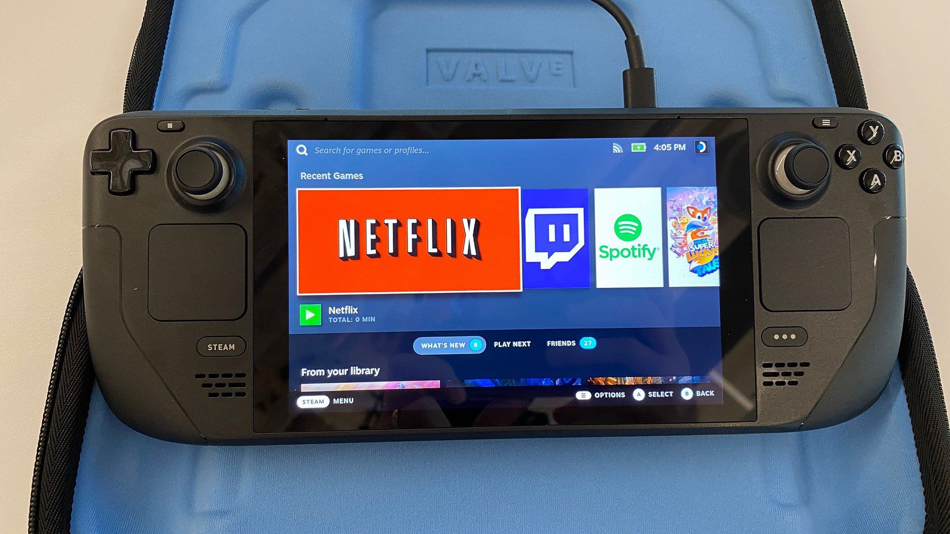 کنسول استیم دک Steam Deck در حال اجرای SteamOS
