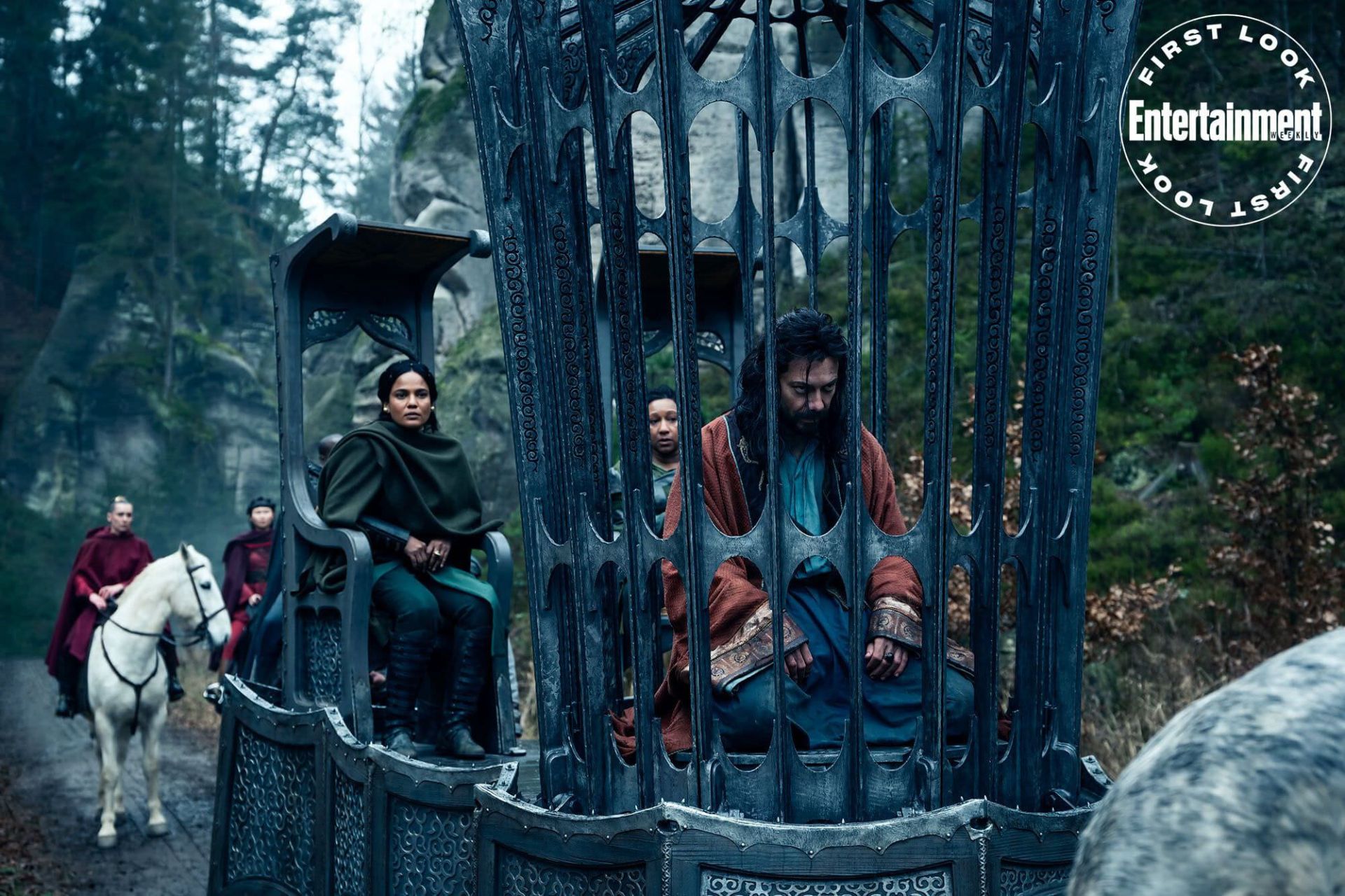 بردن یک زندانی در فصل اول سریال The Wheel of Time