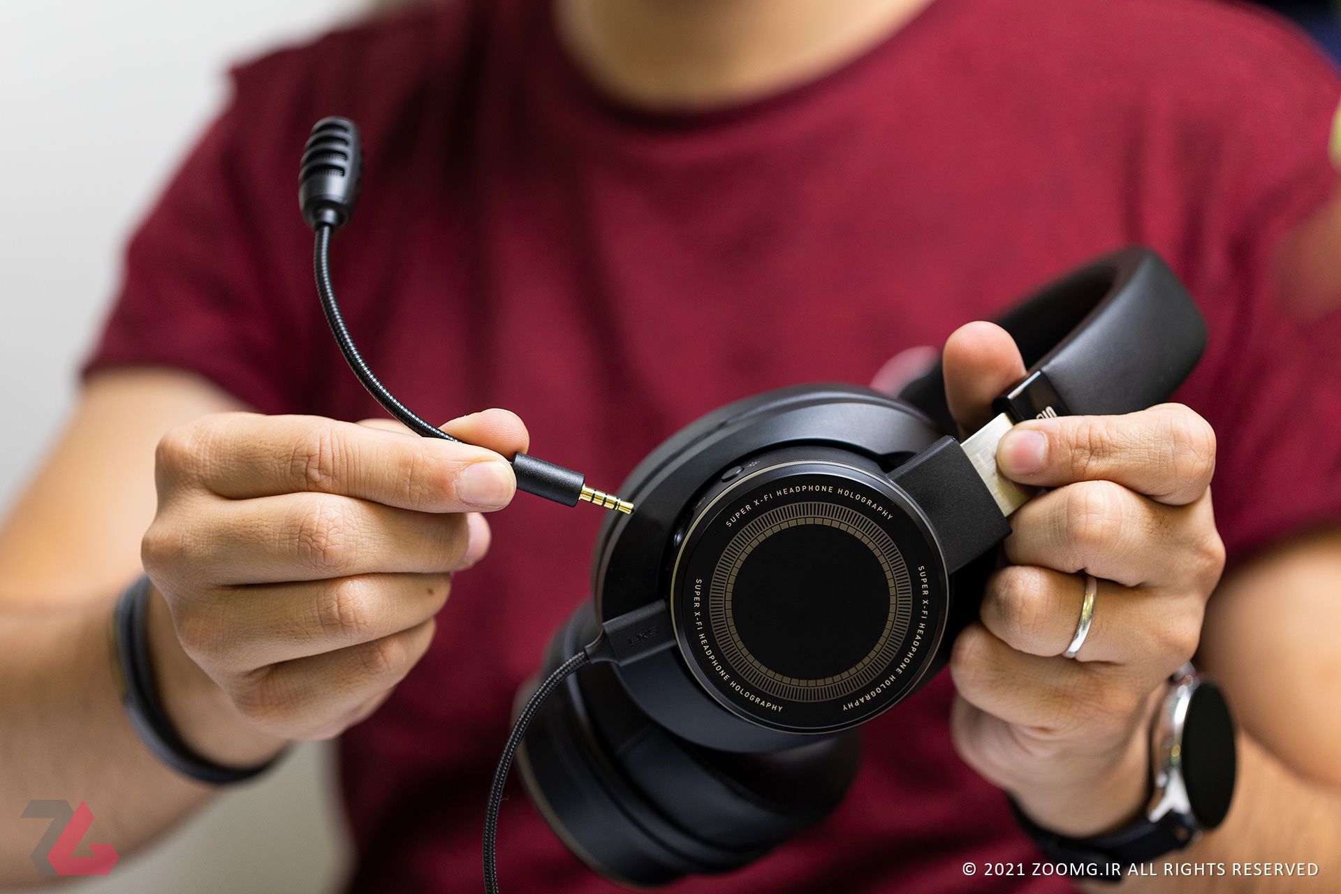 نمای میکروفون جدا شونده هدست Creative SXFI Gamer