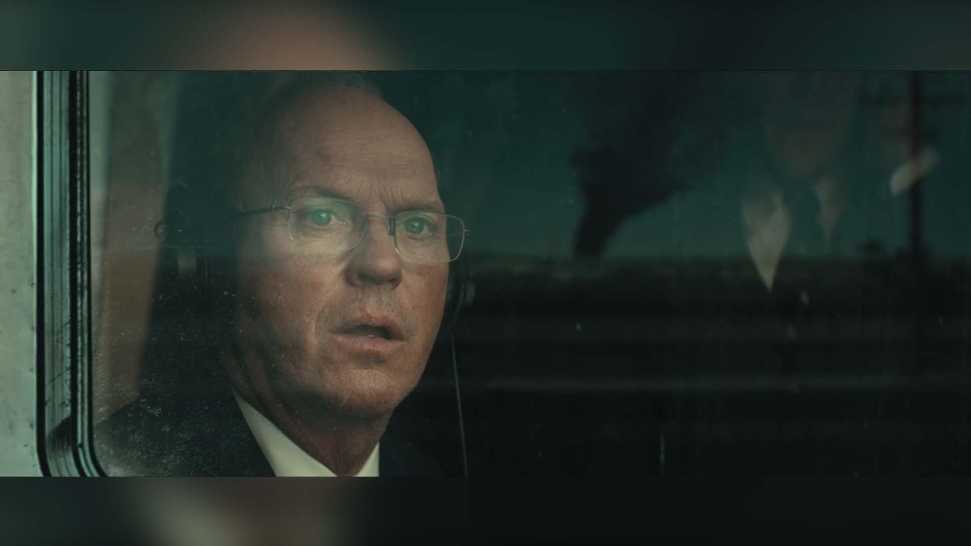 2021-9-michael-keaton-on-train-in-worth
